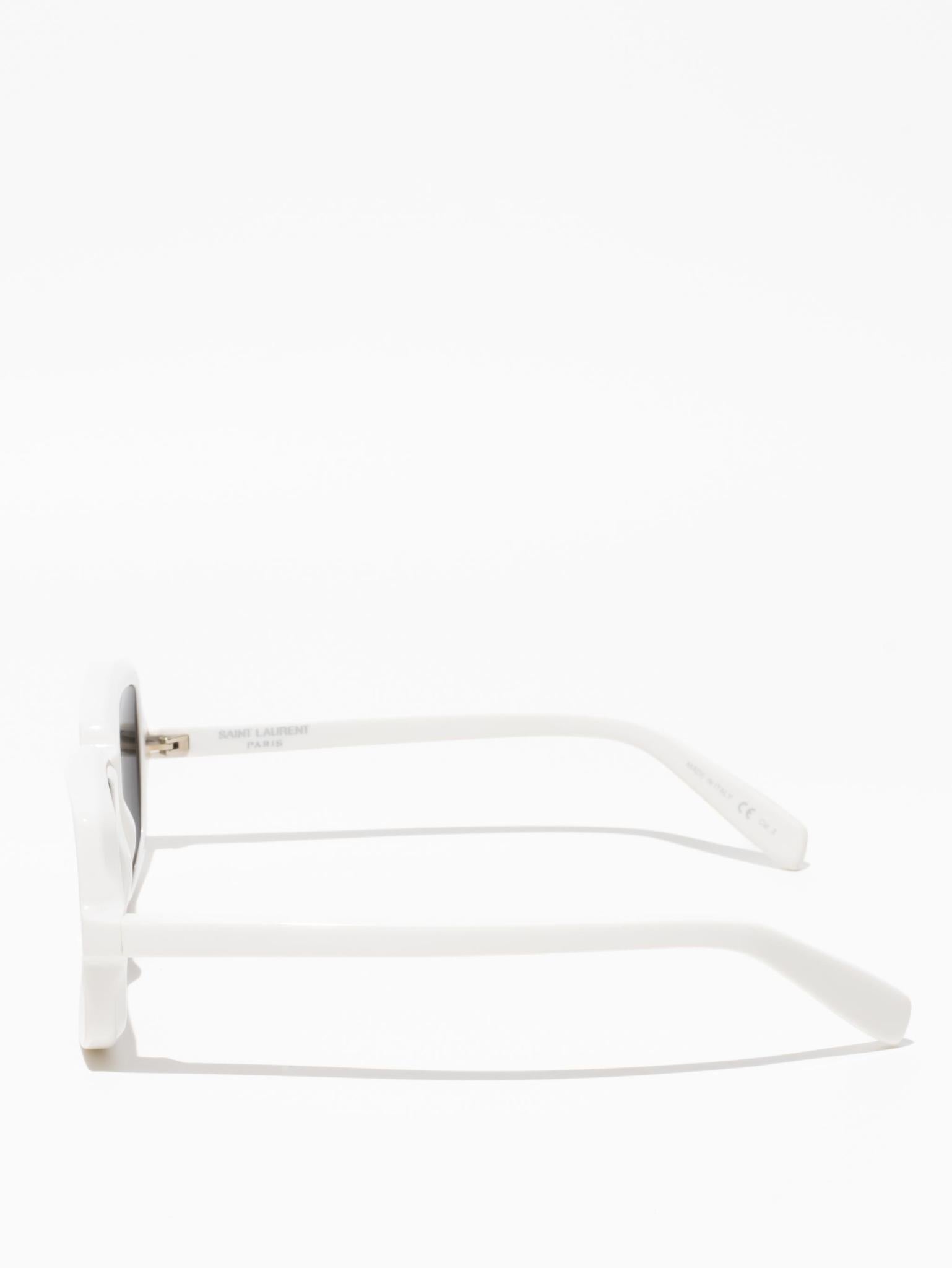 SL 245 002 | WHITE | RECTANGLE SUNGLASSES