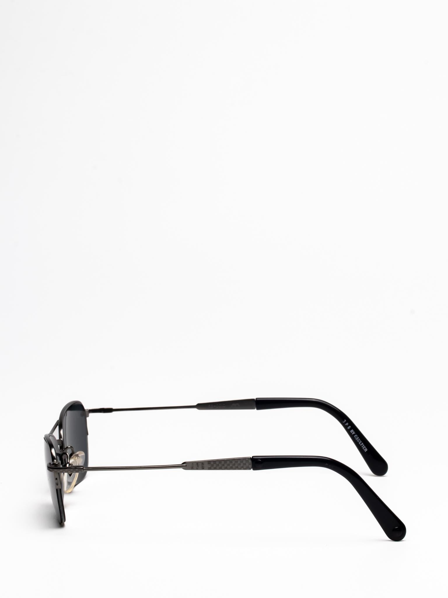 58-0010 Gunmetal