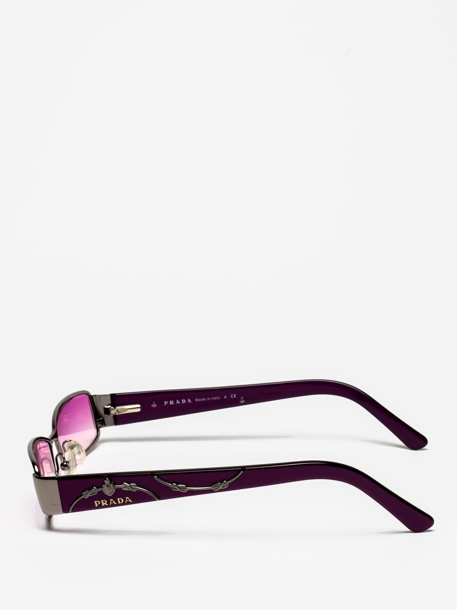 PRADA | VPR58L