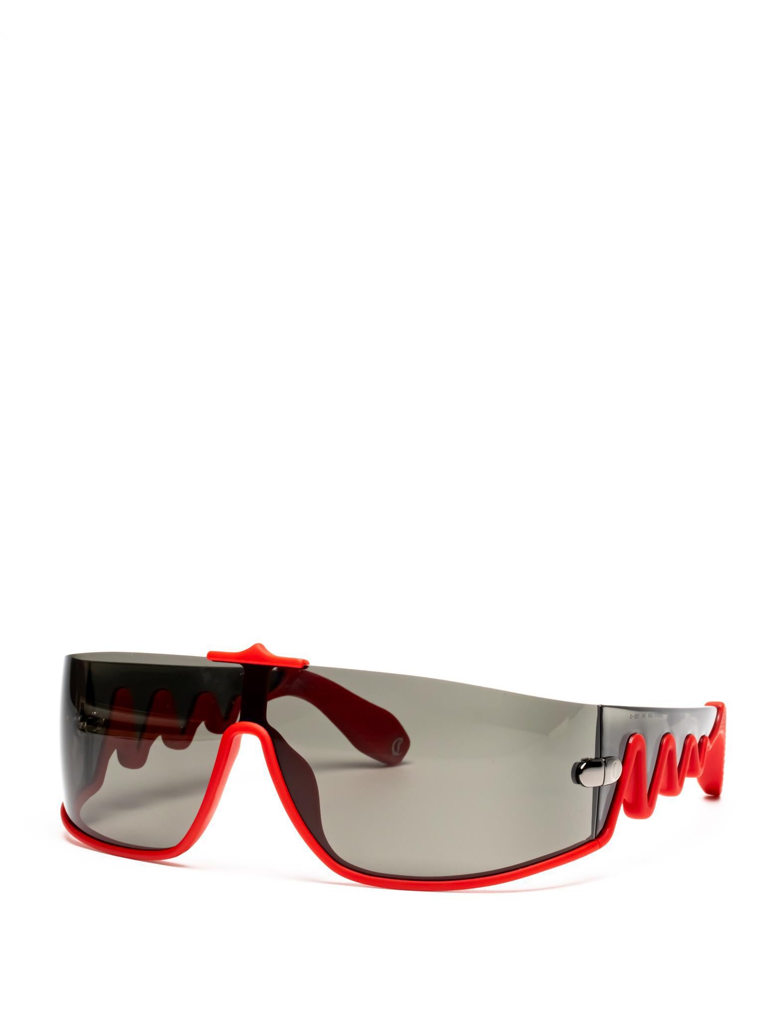 LOUBISHARK | LB0015 02A