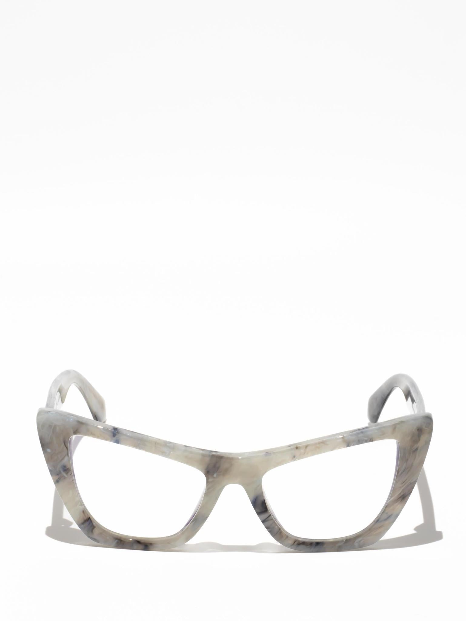 OPTICAL STYLE 11