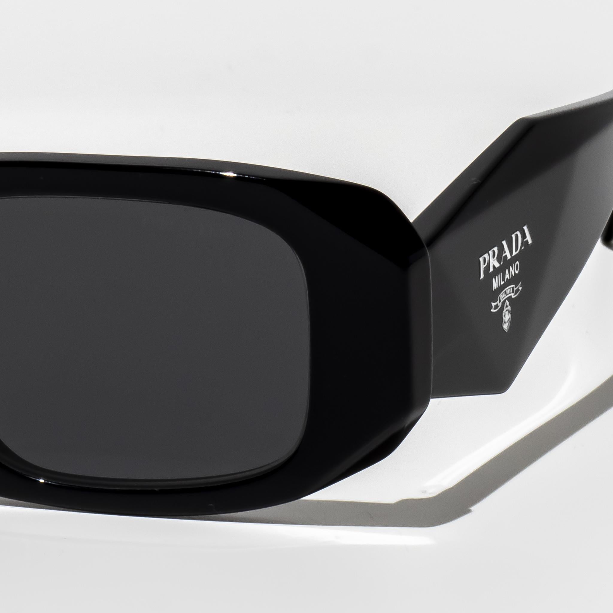 SPR17W | RECTANGULAR SUNGLASSES