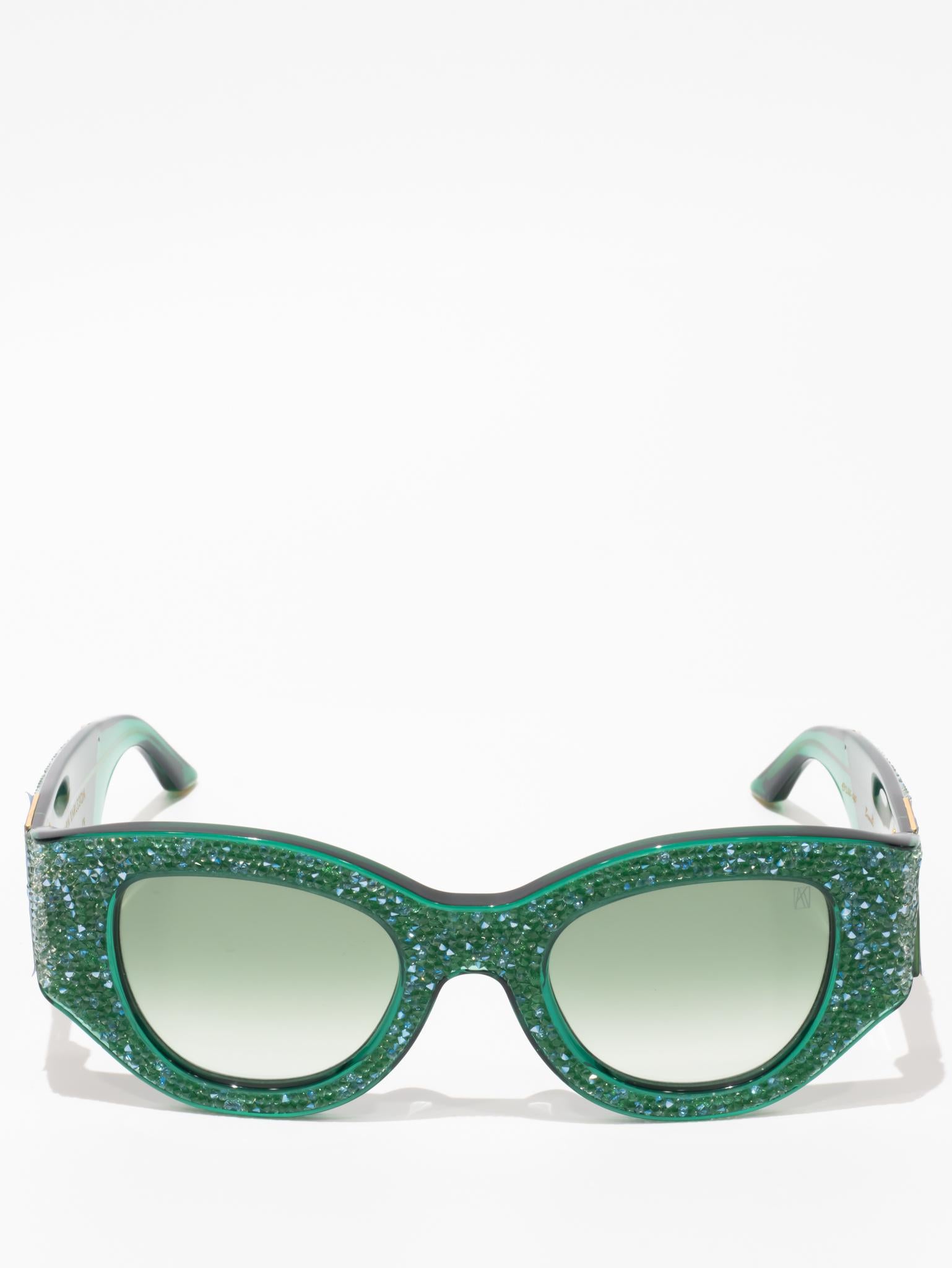 ANNA KARIN KARLSSON | LUCKY GOES TO VEGAS | EMERALD