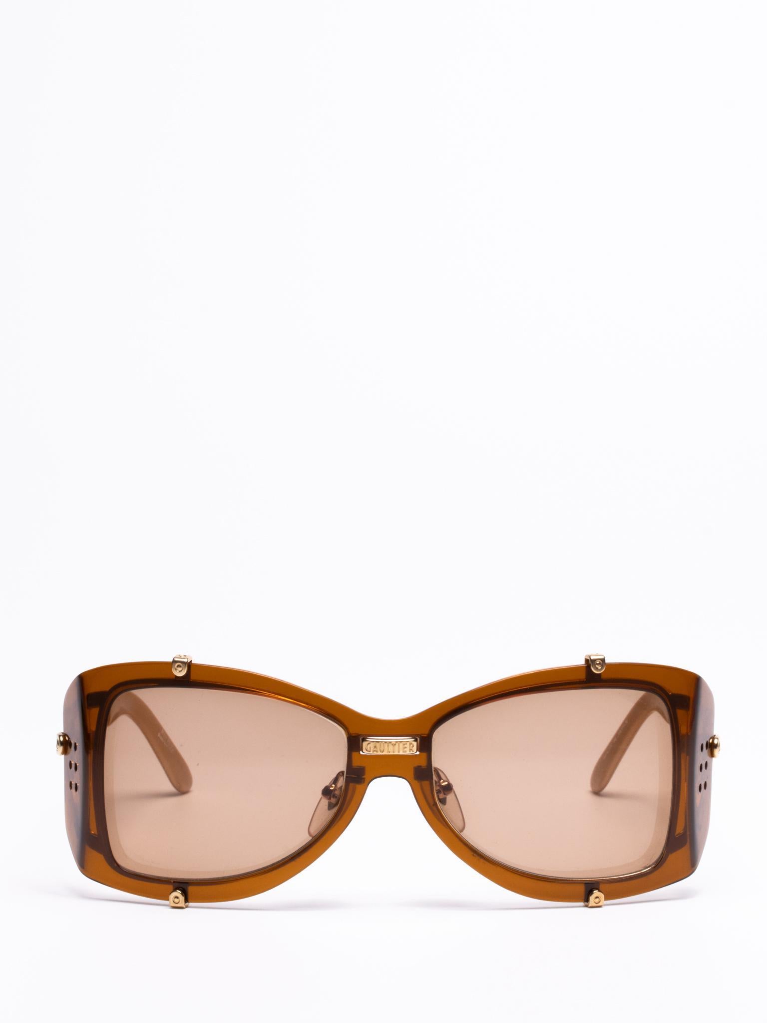 56-6204 01 BROWN