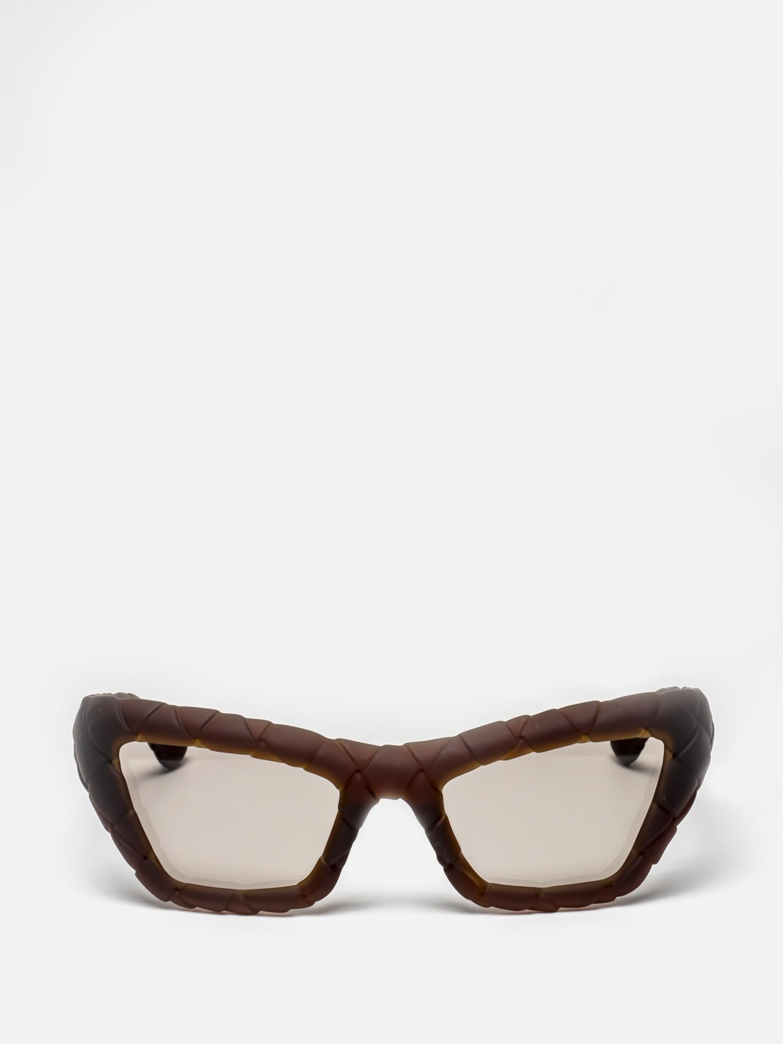 BV1438S 002 CAT EYE SUNGLASSES