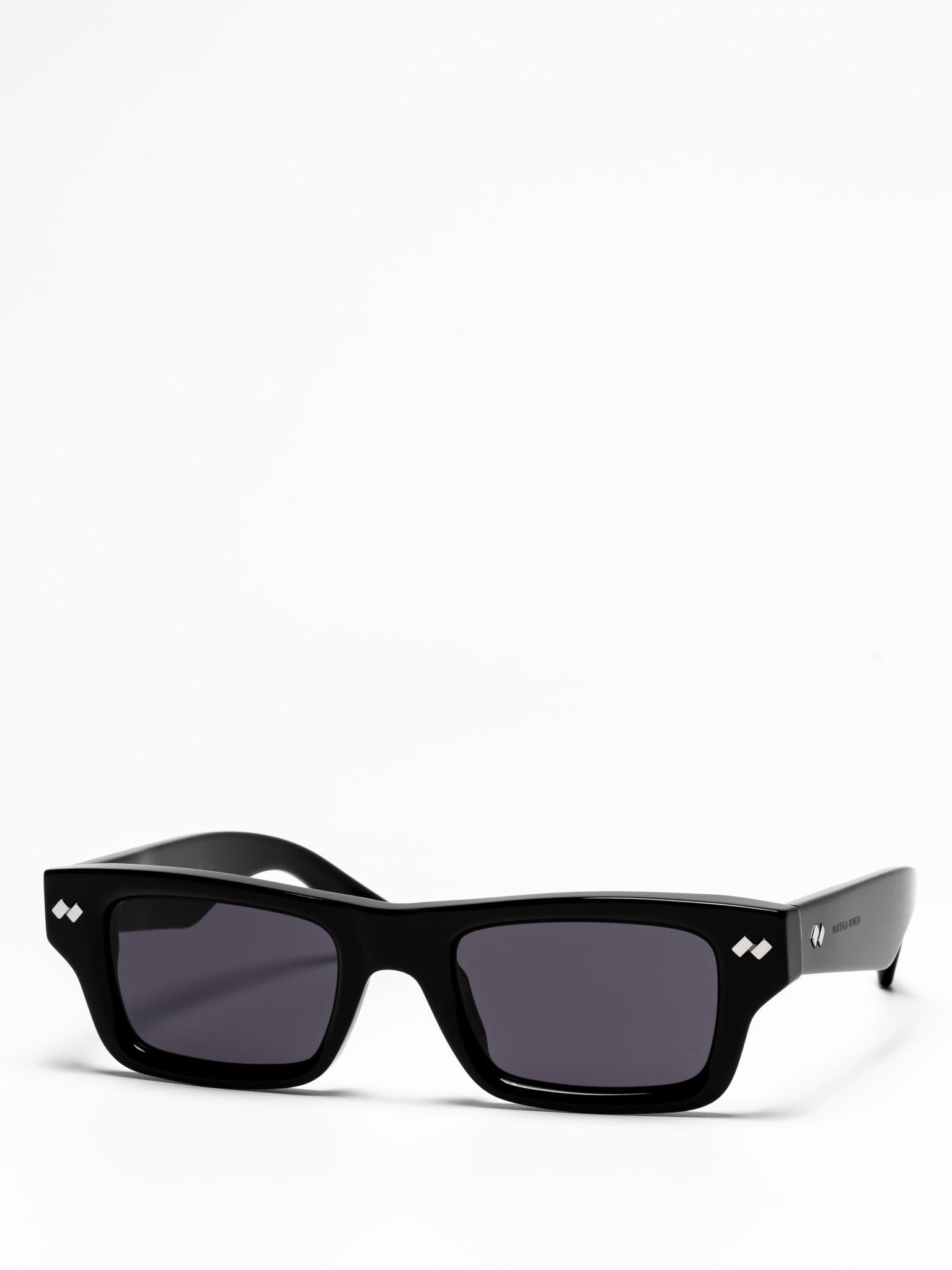 BV1351S 001 RECTANGULAR SUNGLASSES