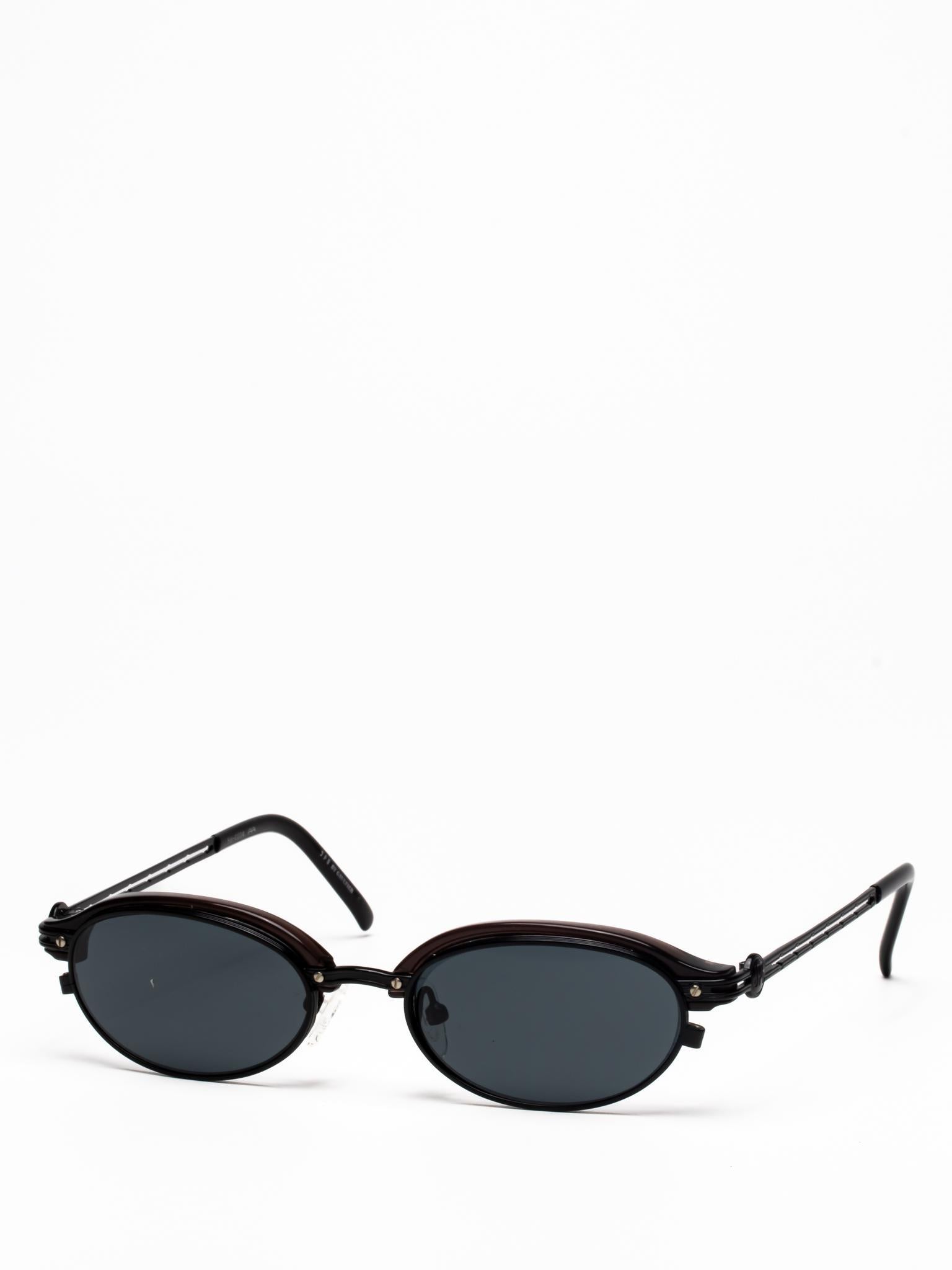 58-0004 BLACK