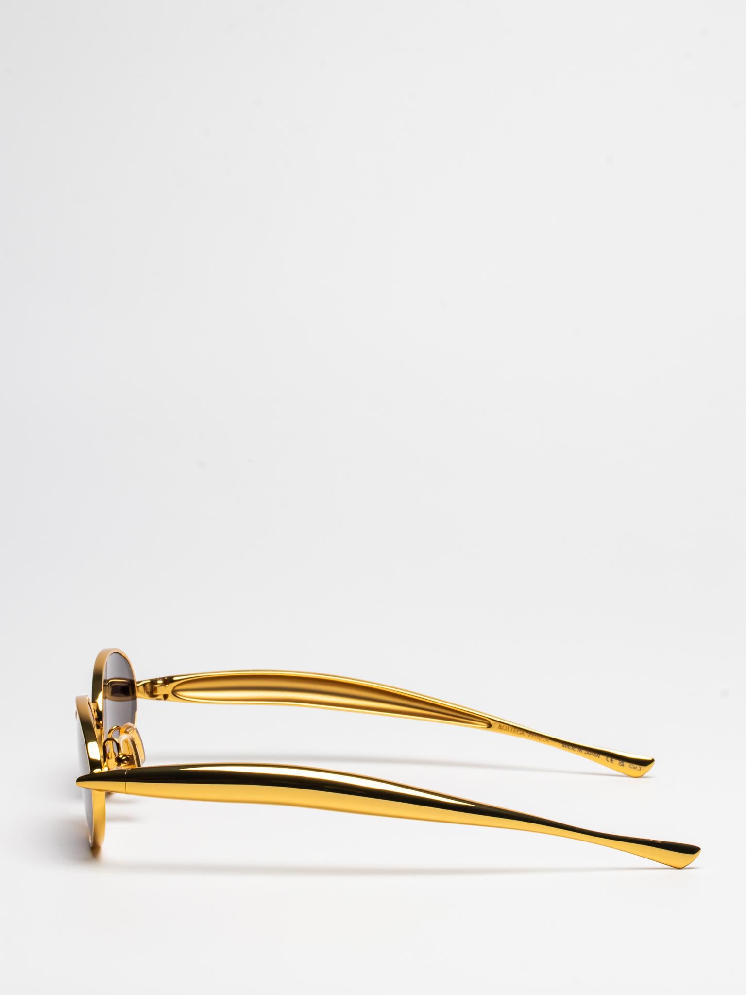 BOTTEGA VENETA | BV1386S 001 | GOLD | OVAL SUNGLASSES