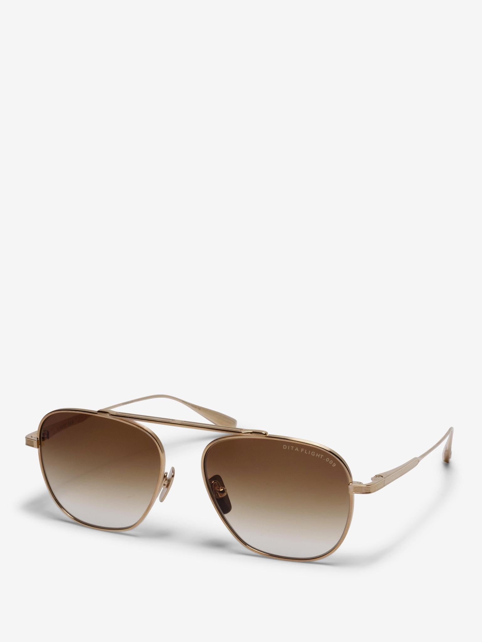 DITA | FLIGHT.009 | DTS409-A-01