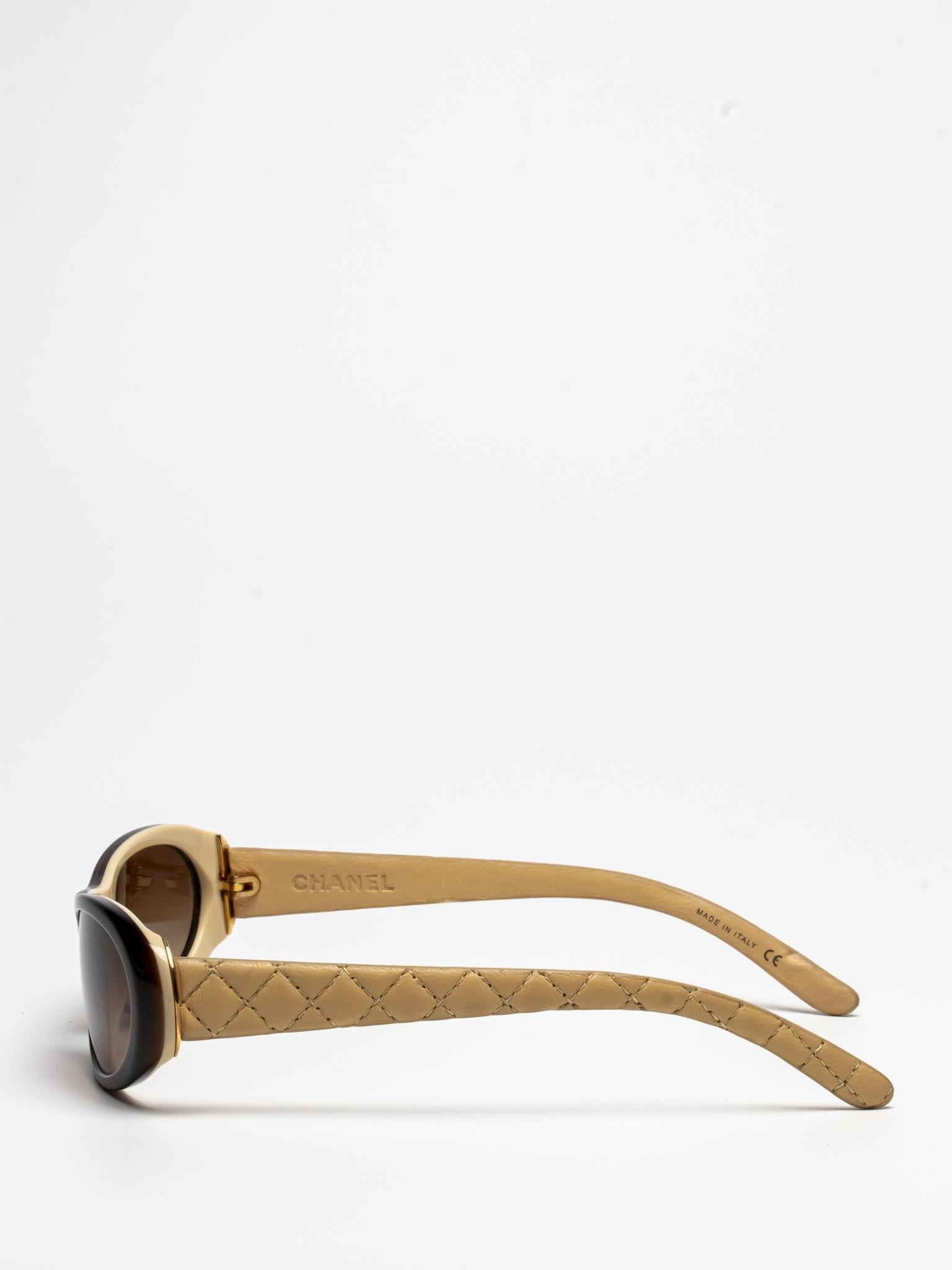 5129-Q 711/13 | OVAL SUNGLASSES