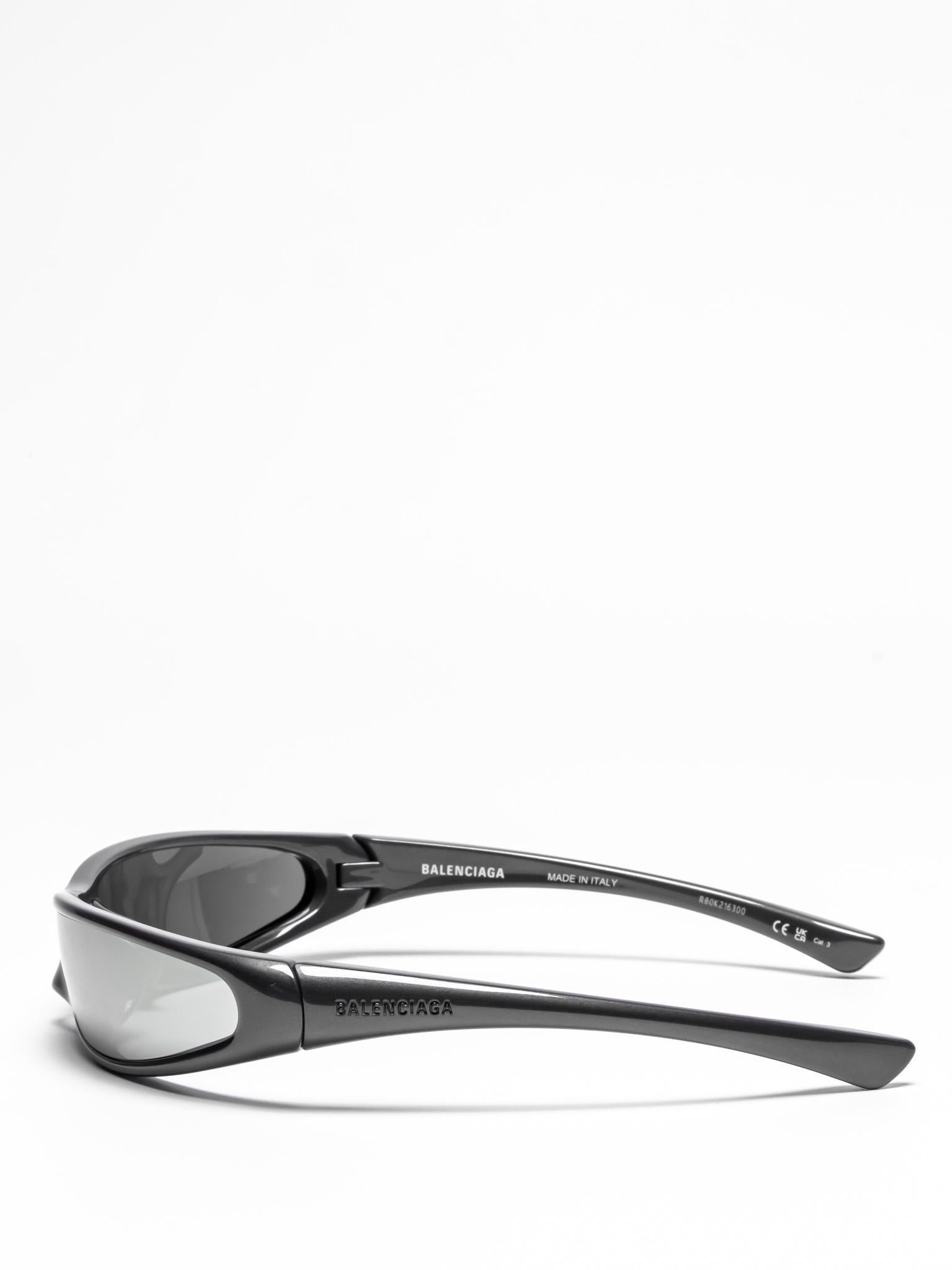 BALENCIAGA | WRAPAROUND SUNGLASSES | GREY | BB0383S 004