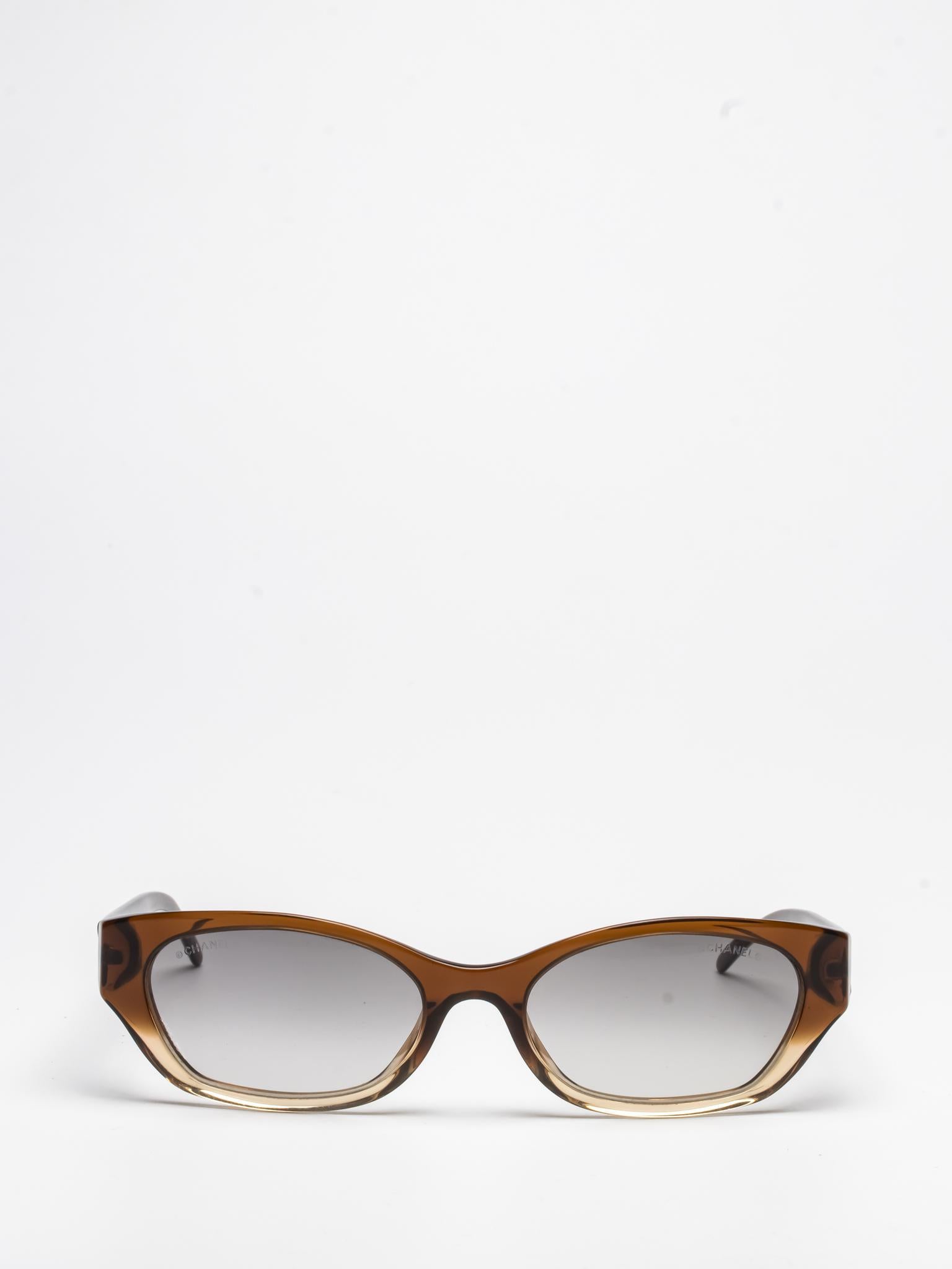 5075-H c.787/11 | OVAL SUNGLASSES