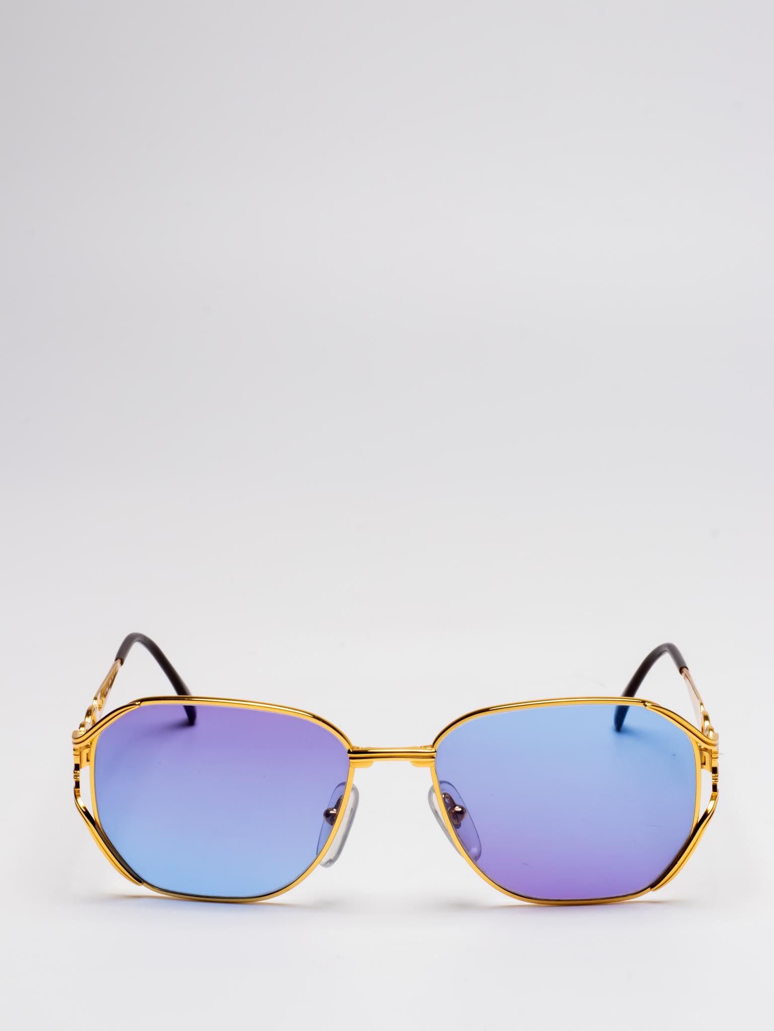 LADY HILTON 816 942 24 KT