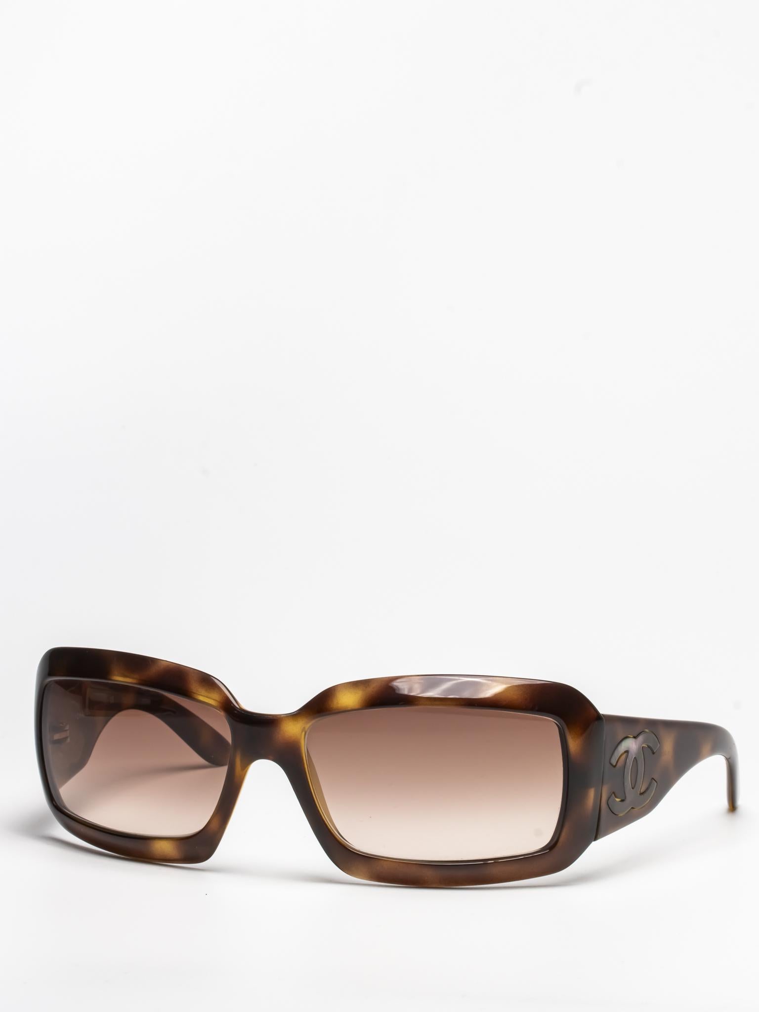 5076-H 502/73 | RECTANGULAR SUNGLASSES – Hall of Frames Company