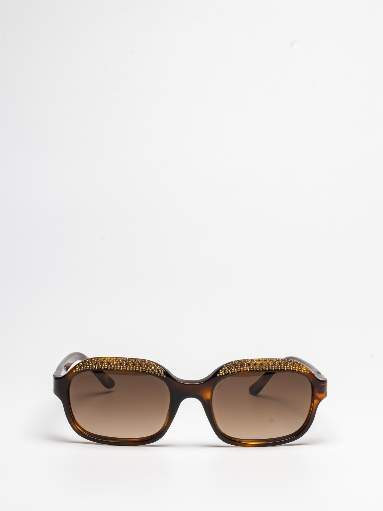 5133-B c.502/13 | RECTAGULAR SUNGLASSES