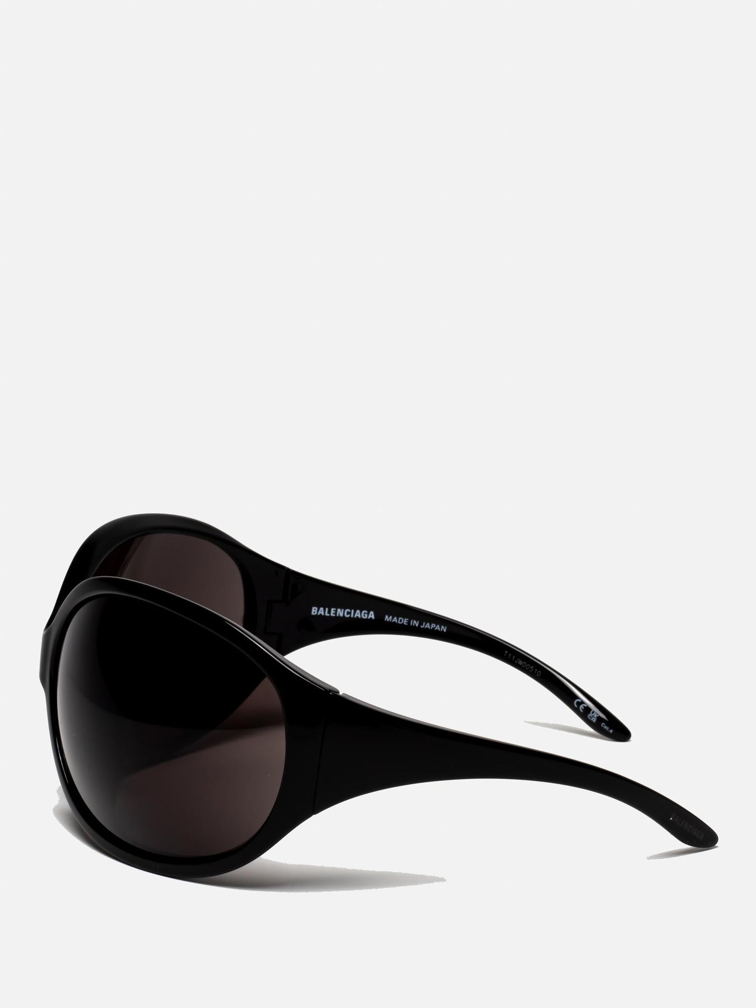 BB0502S 001 BLACK OVAL WRAP SUNGLASSES
