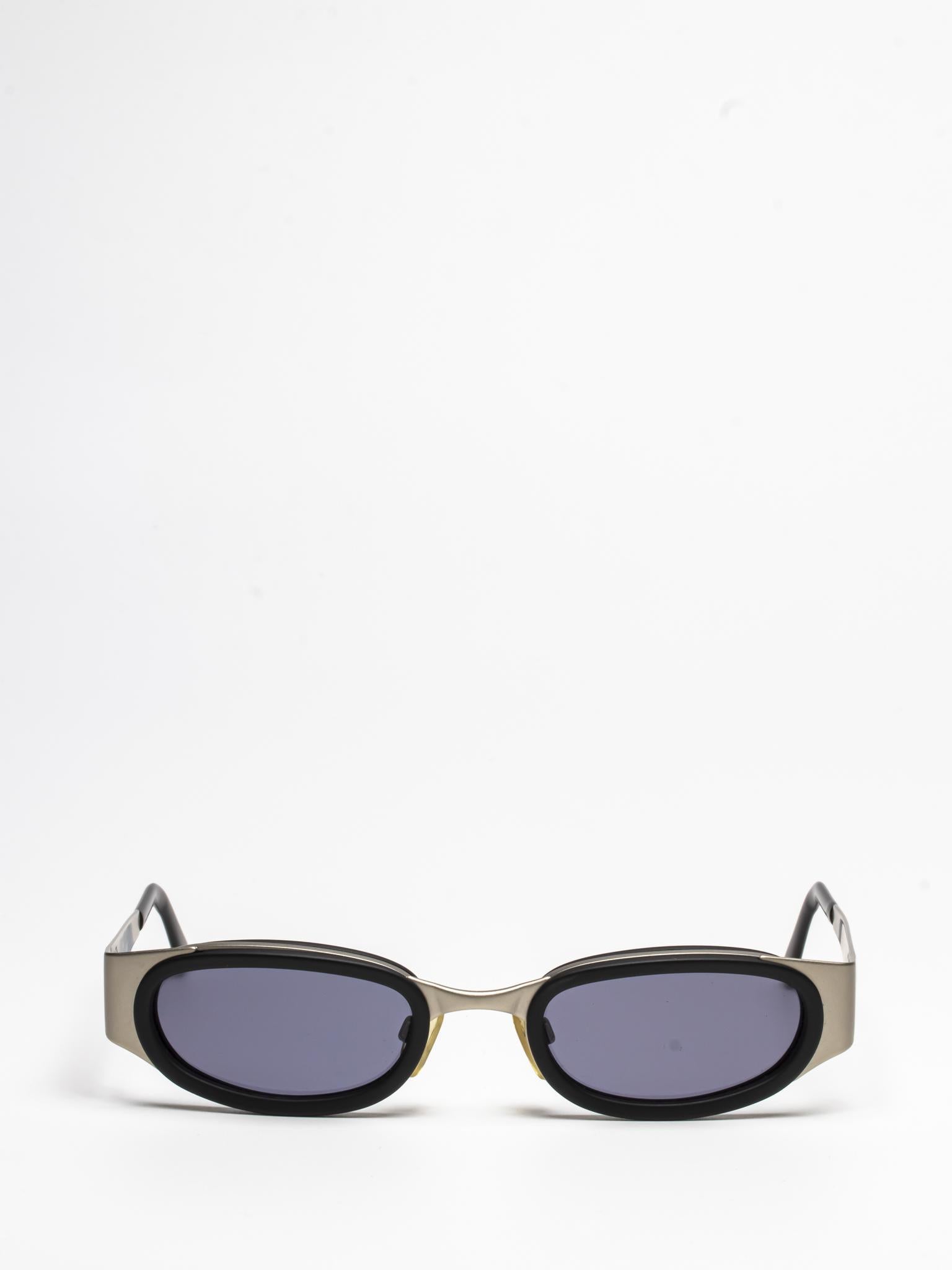 09612 90405 | OVAL SUNGLASSES – Hall of Frames Company