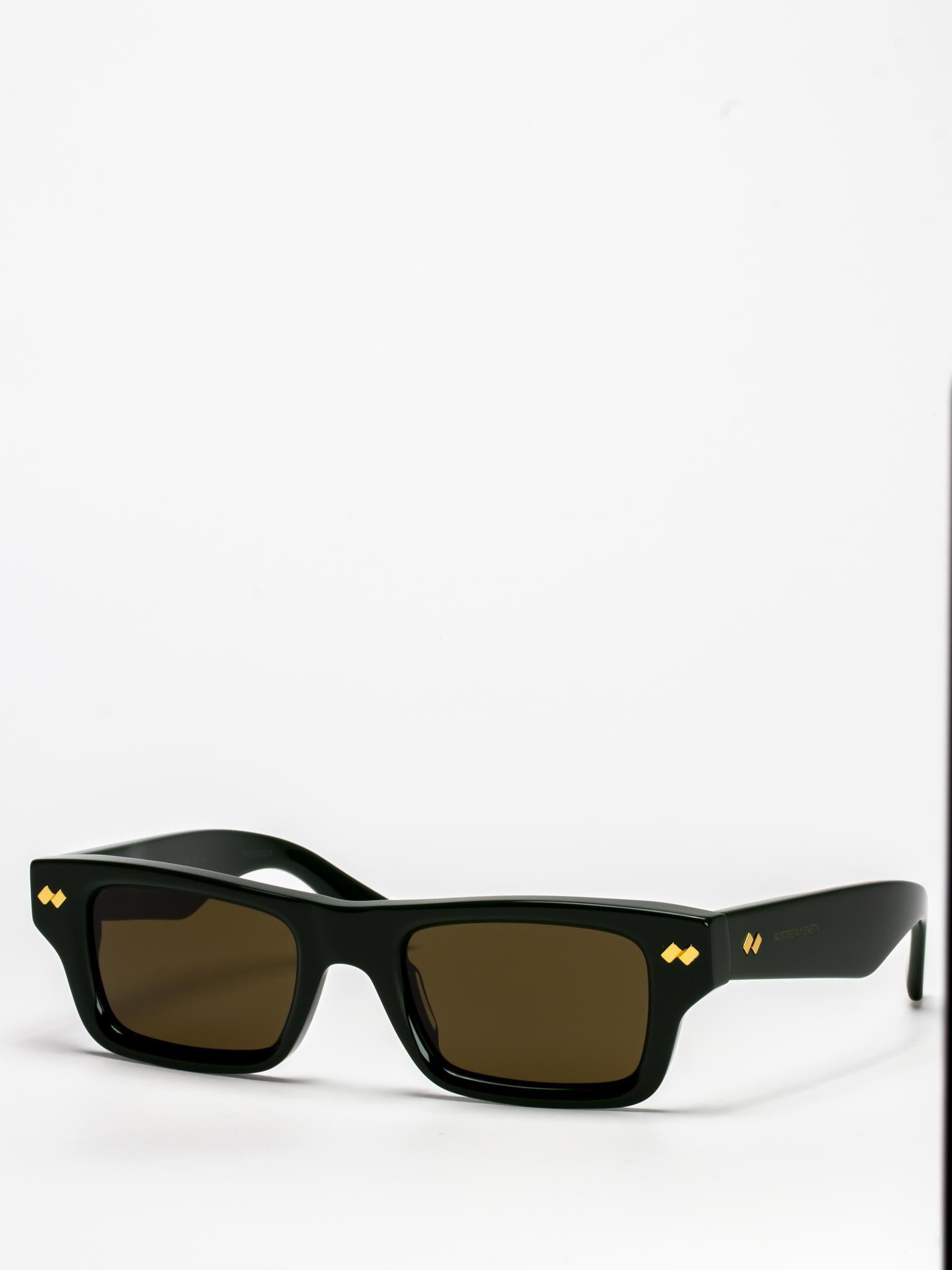 BV1351S 005 RECTANGULAR SUNGLASSES