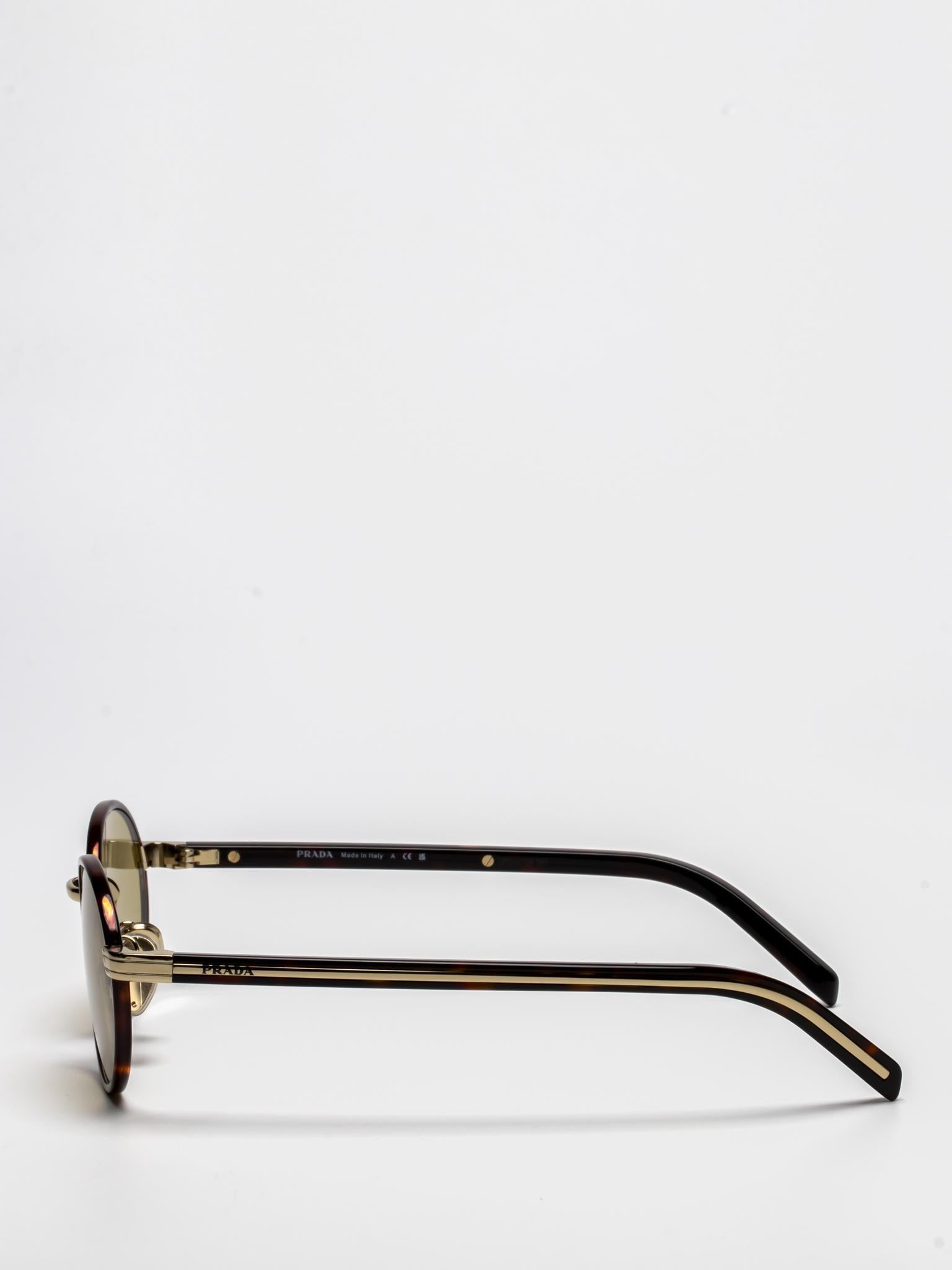 SPR B56 | OVAL SUNGLASSES