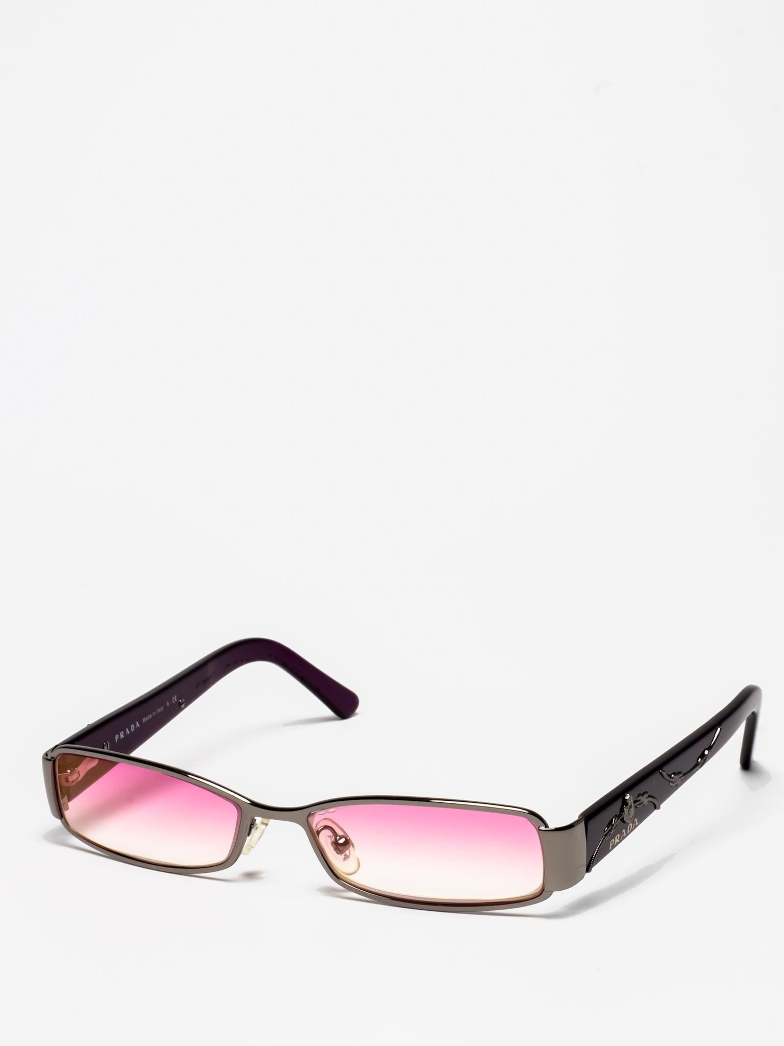 PRADA | VPR58L