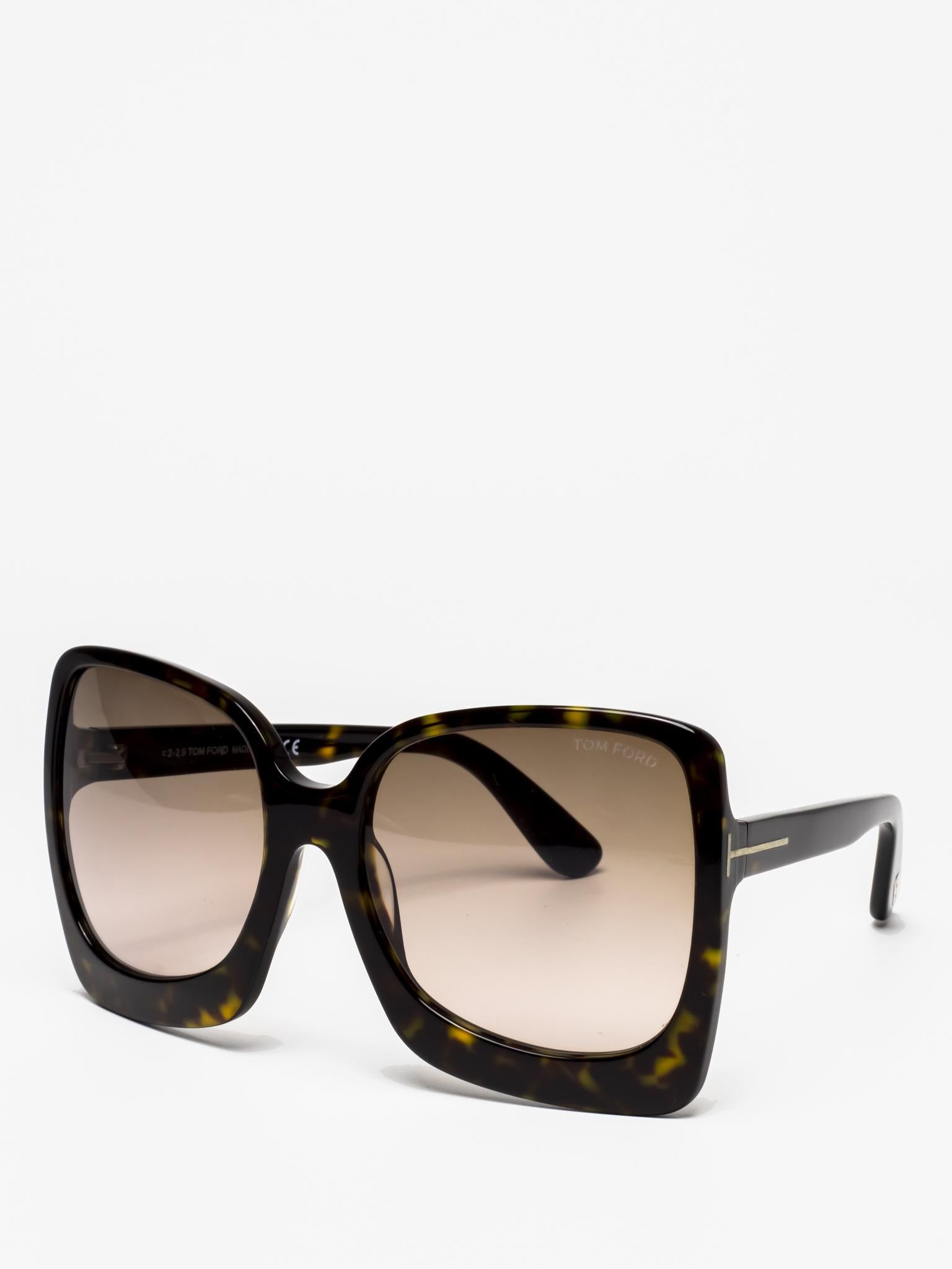 EMANUELLA-02 TF618 52T