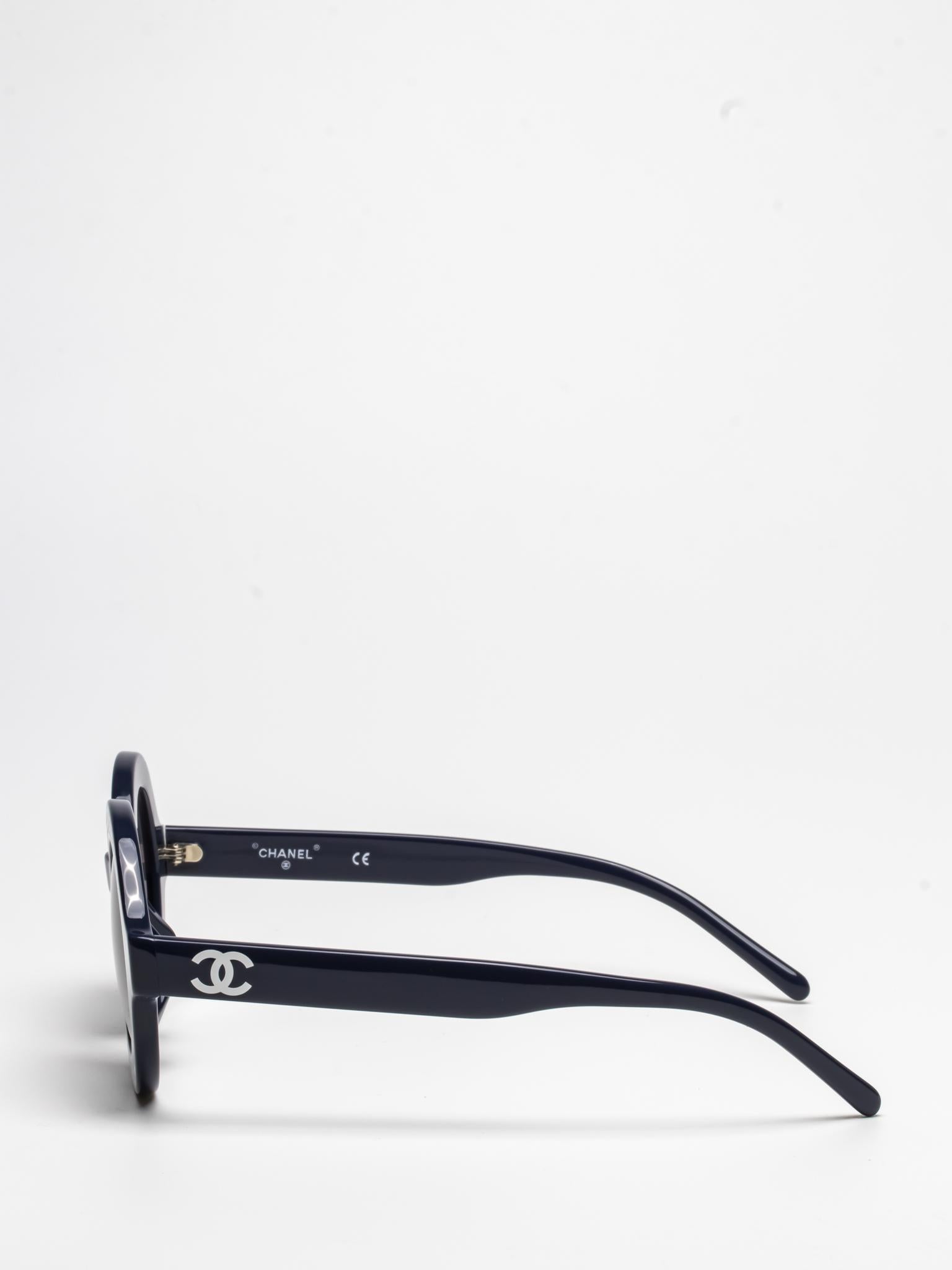 71314A SPW | PHARRELL WILLIAMS x CHANEL | ROUND SUNGLASSES – Hall