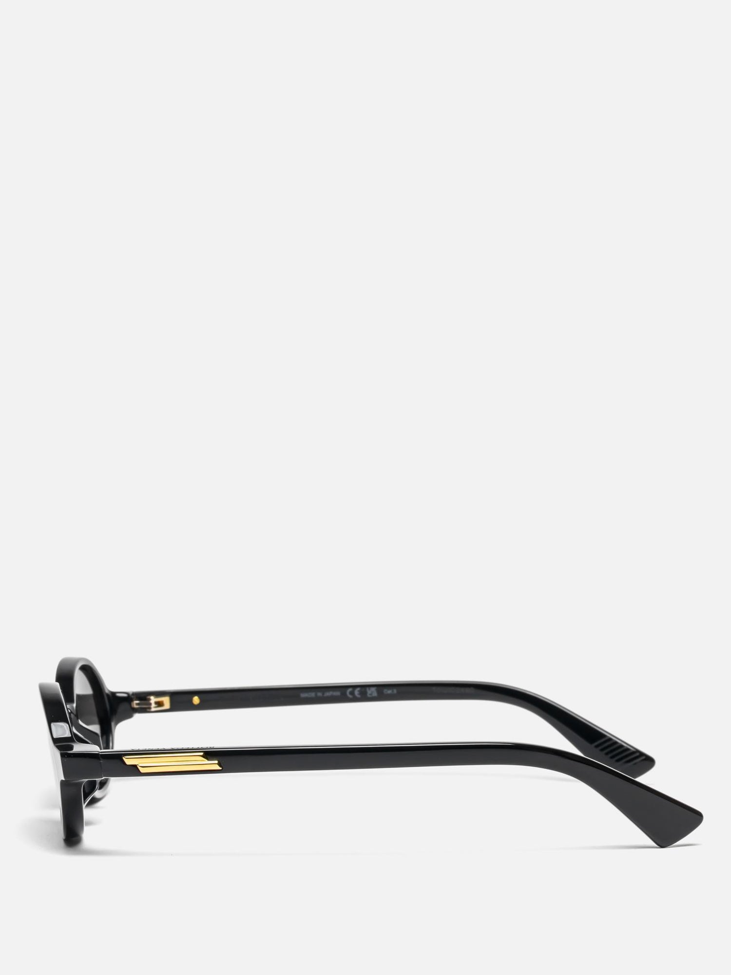 BV1388S 001 BLACK OVAL SUNGLASSES