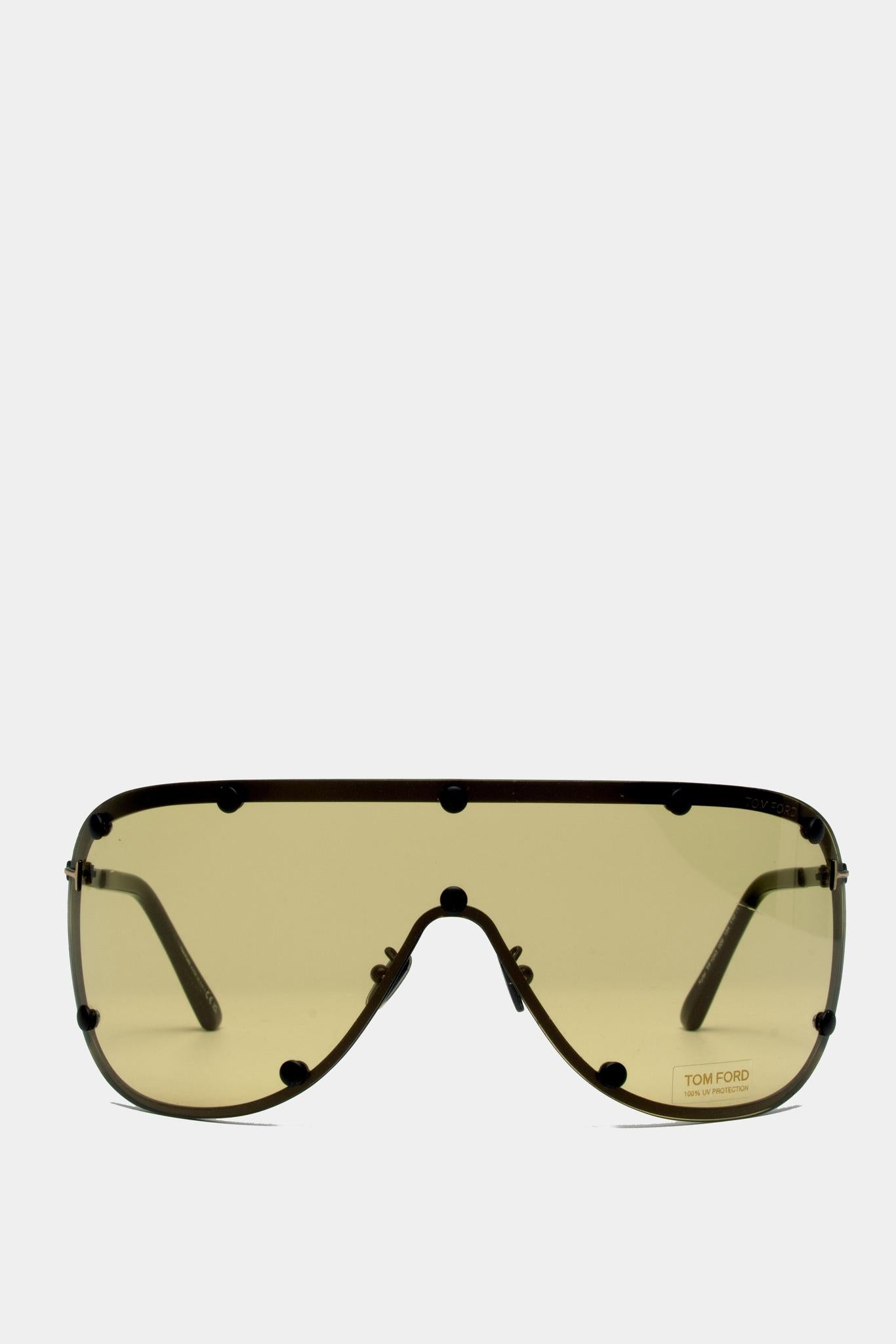 TF1043 Kyler 02E