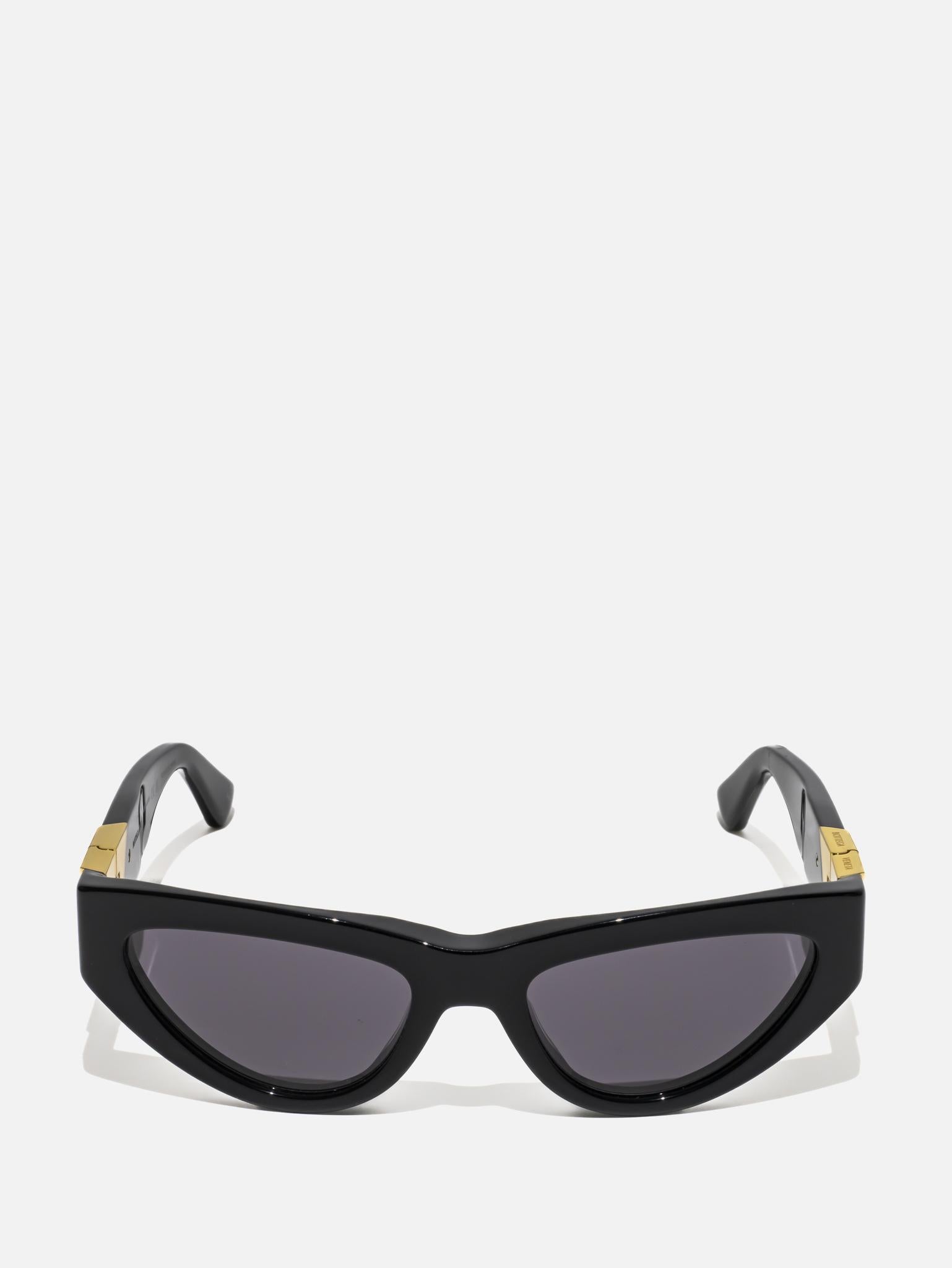 BV1176S 001 CAT EYE  SUNGLASSES