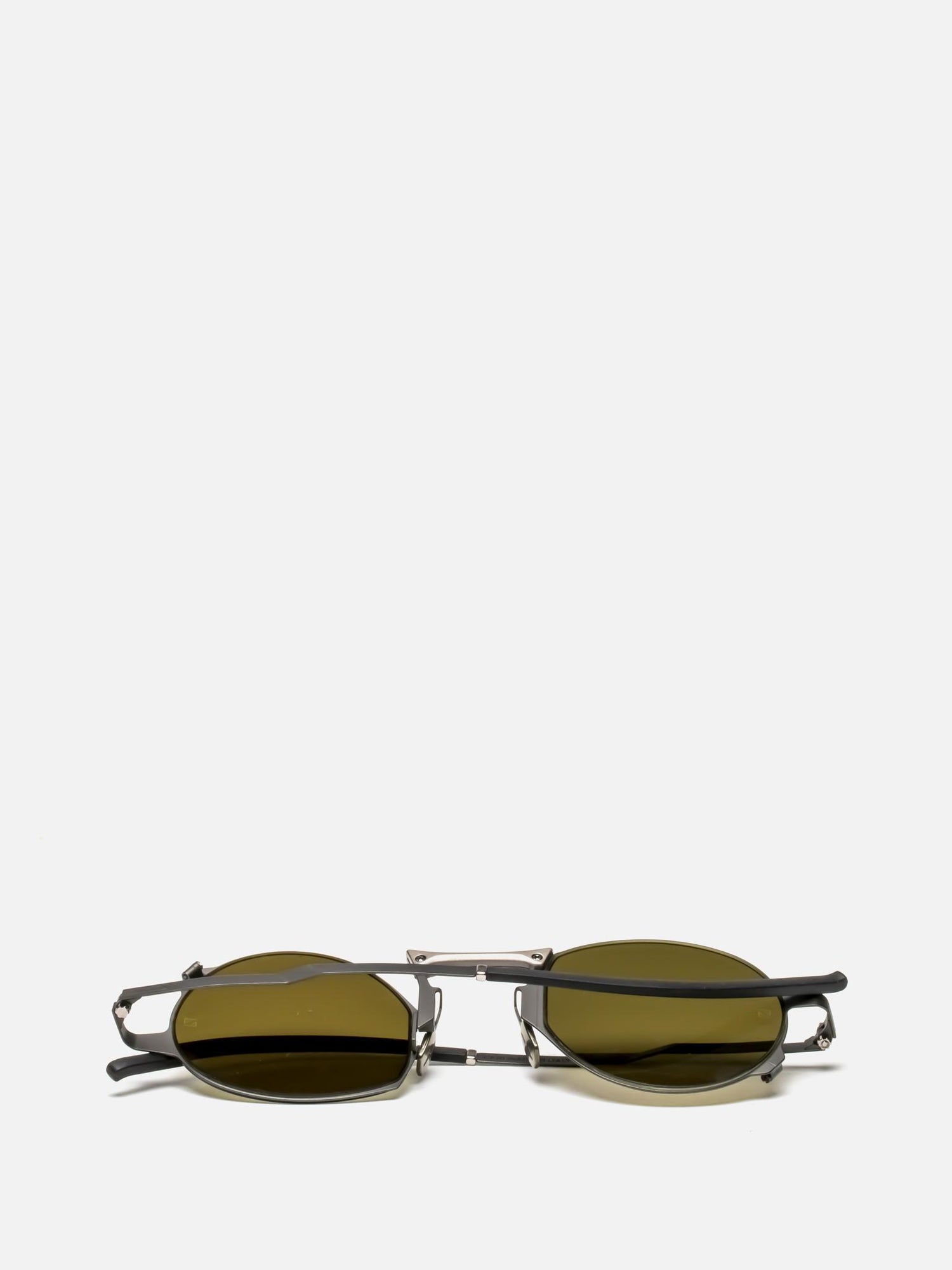 LEVITAS 04 DARK GUNMETAL