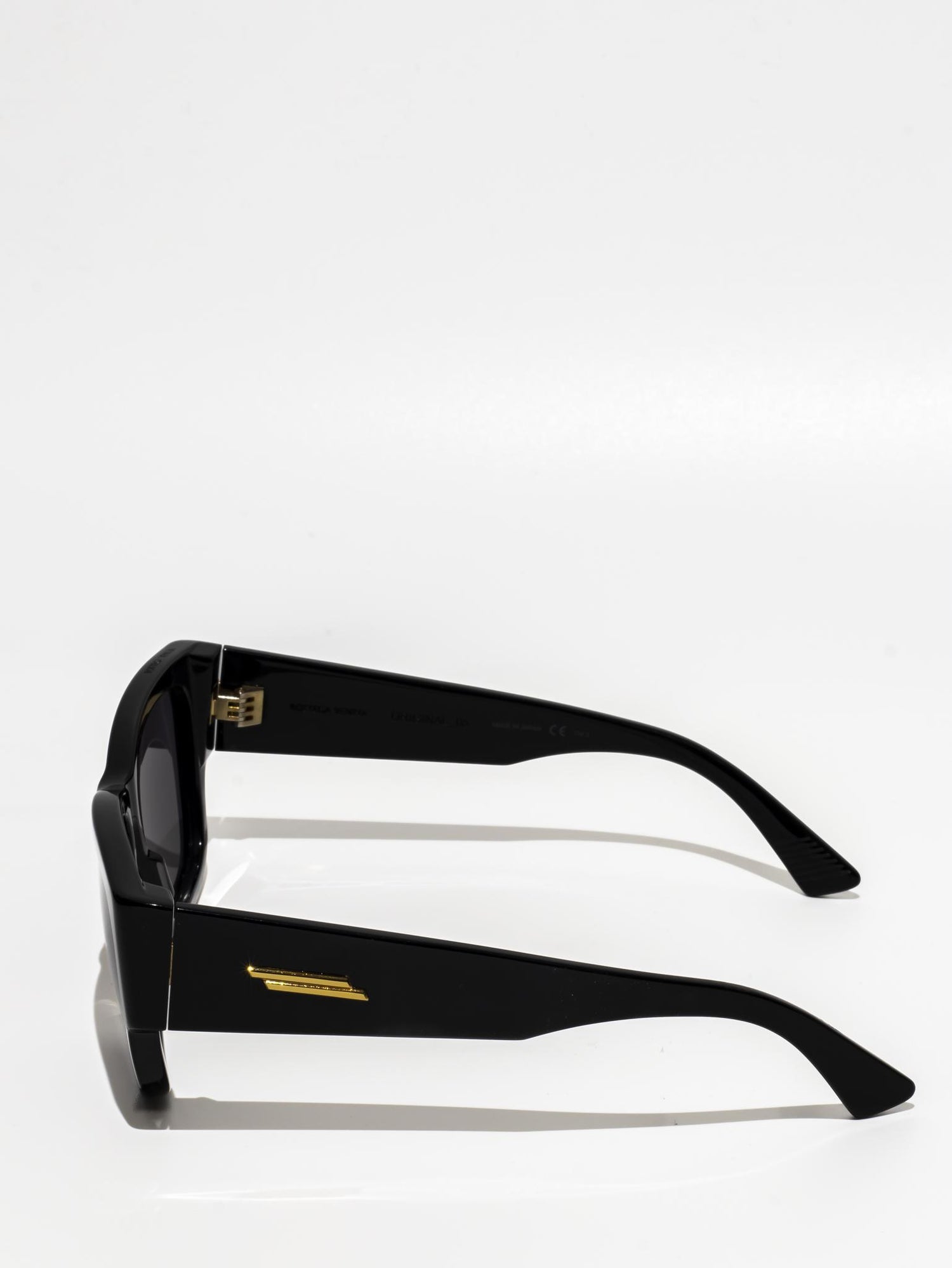 BV1026S 001 SQUARE SUNGLASSES