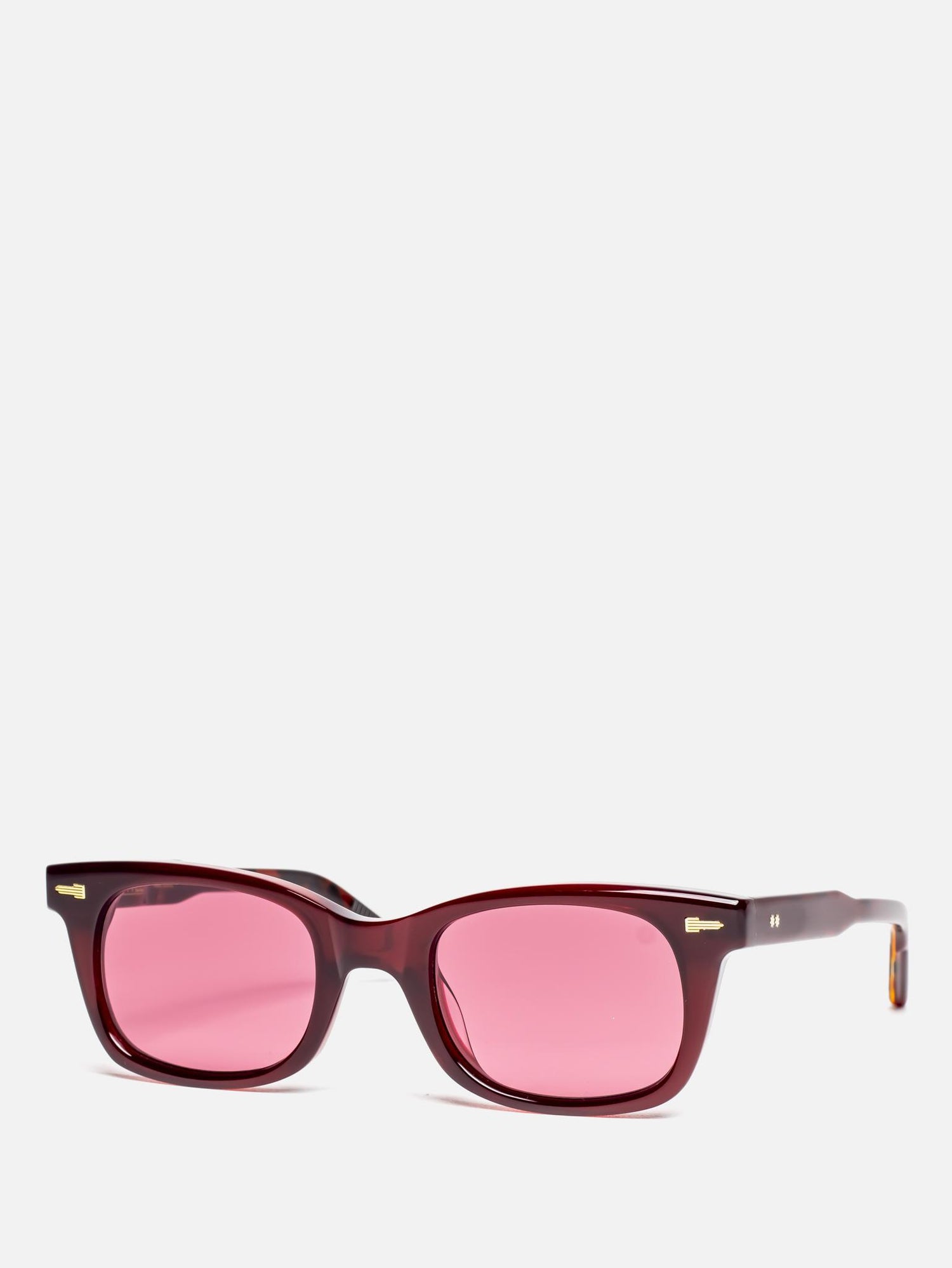 TUTTLE BURGUNDY