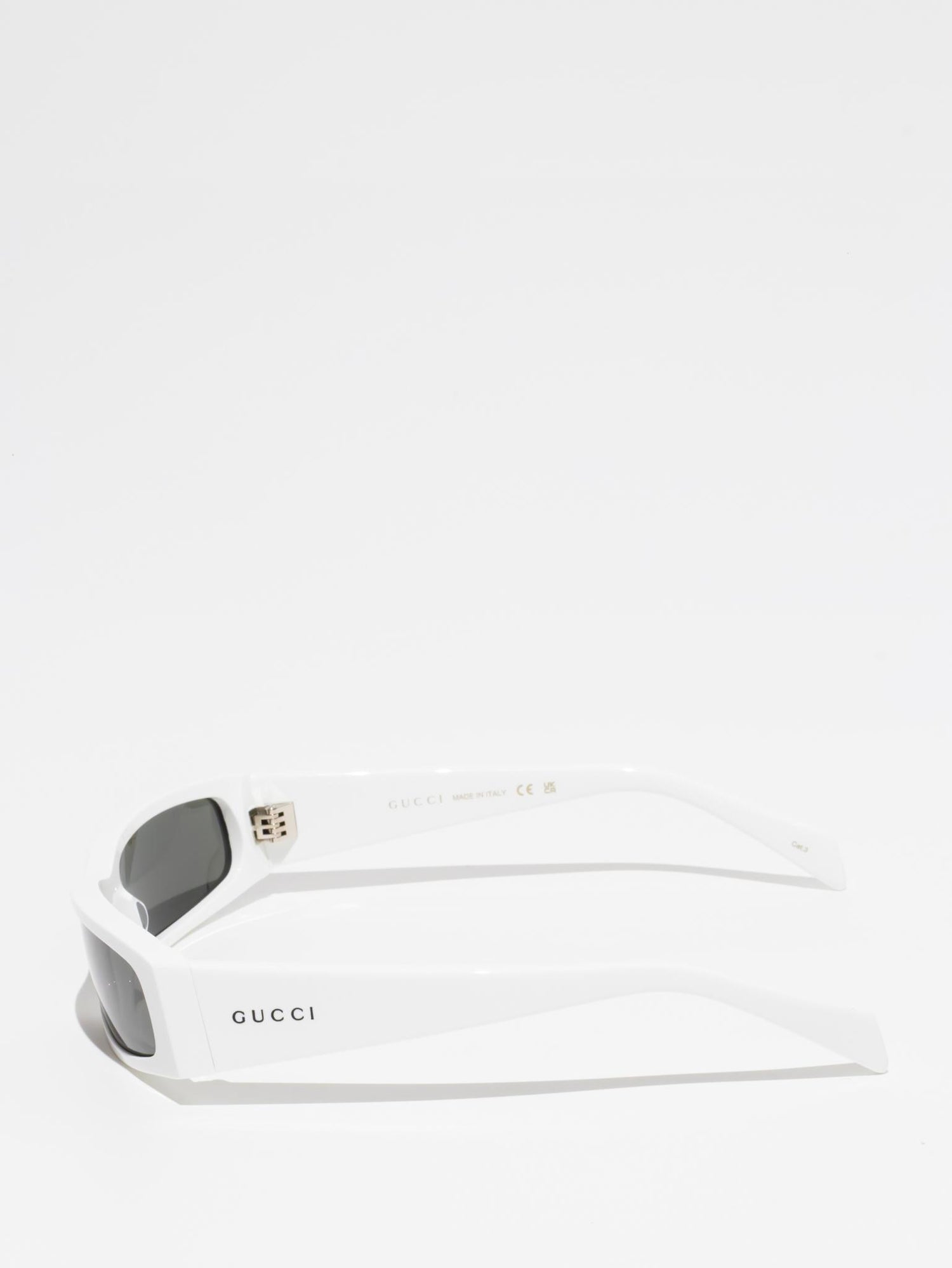 GUCCI | GG1778S 002 | WHITE | SUNGLASSES