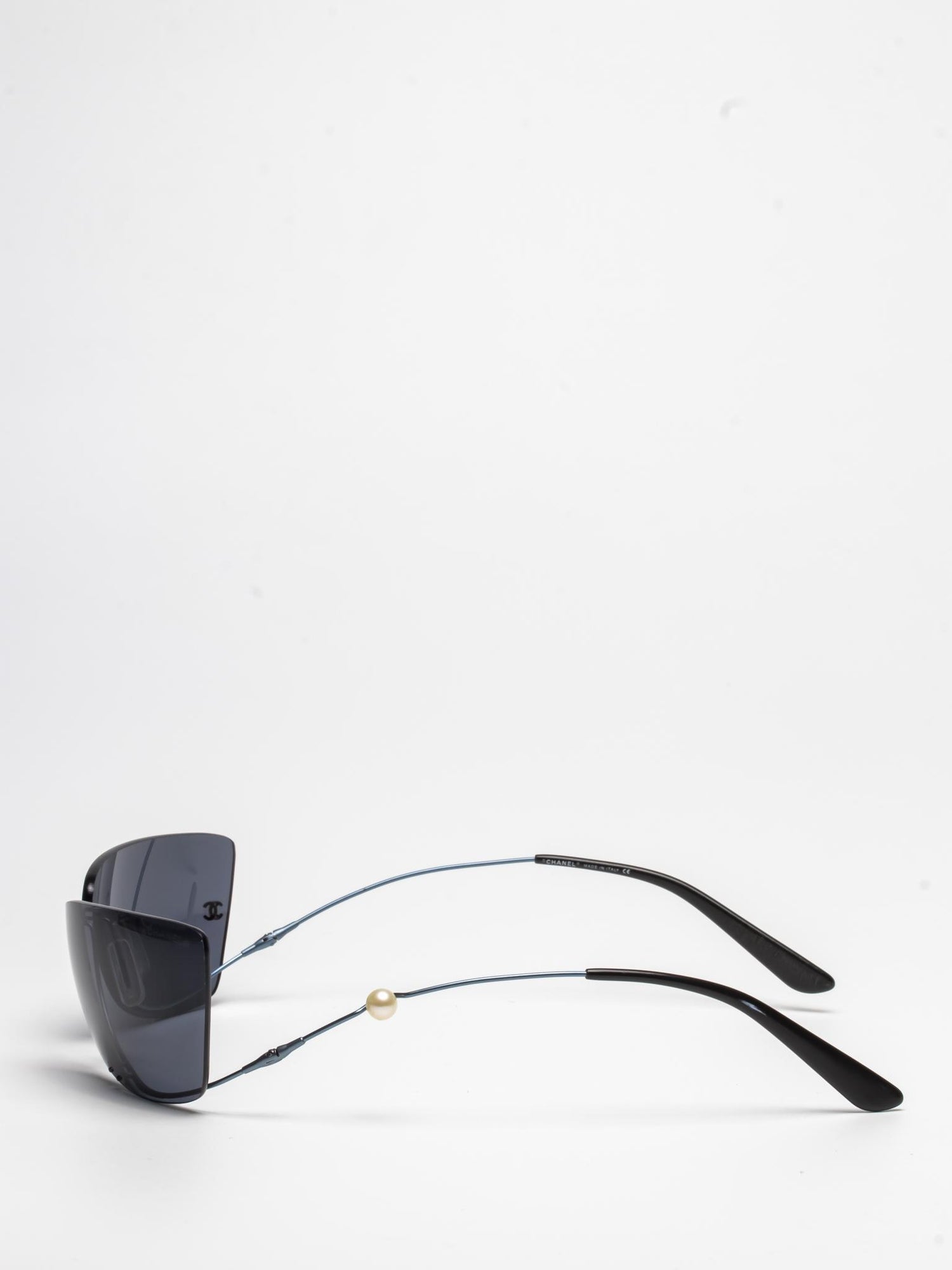 4053-H c.202/8R | CAT EYE WIRE SUNGLASSES