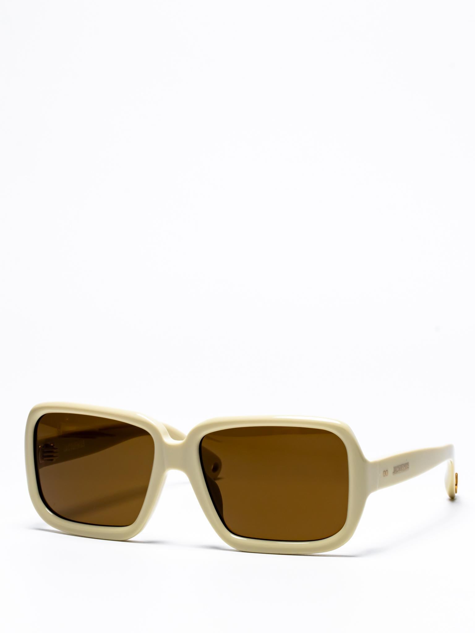 【送料&関税込】Jacquemus Jac86 Cabana C2 Sand Sunglasses CABANA | JAC86 C2 | SUNGLASSES – Hall of Frames Company