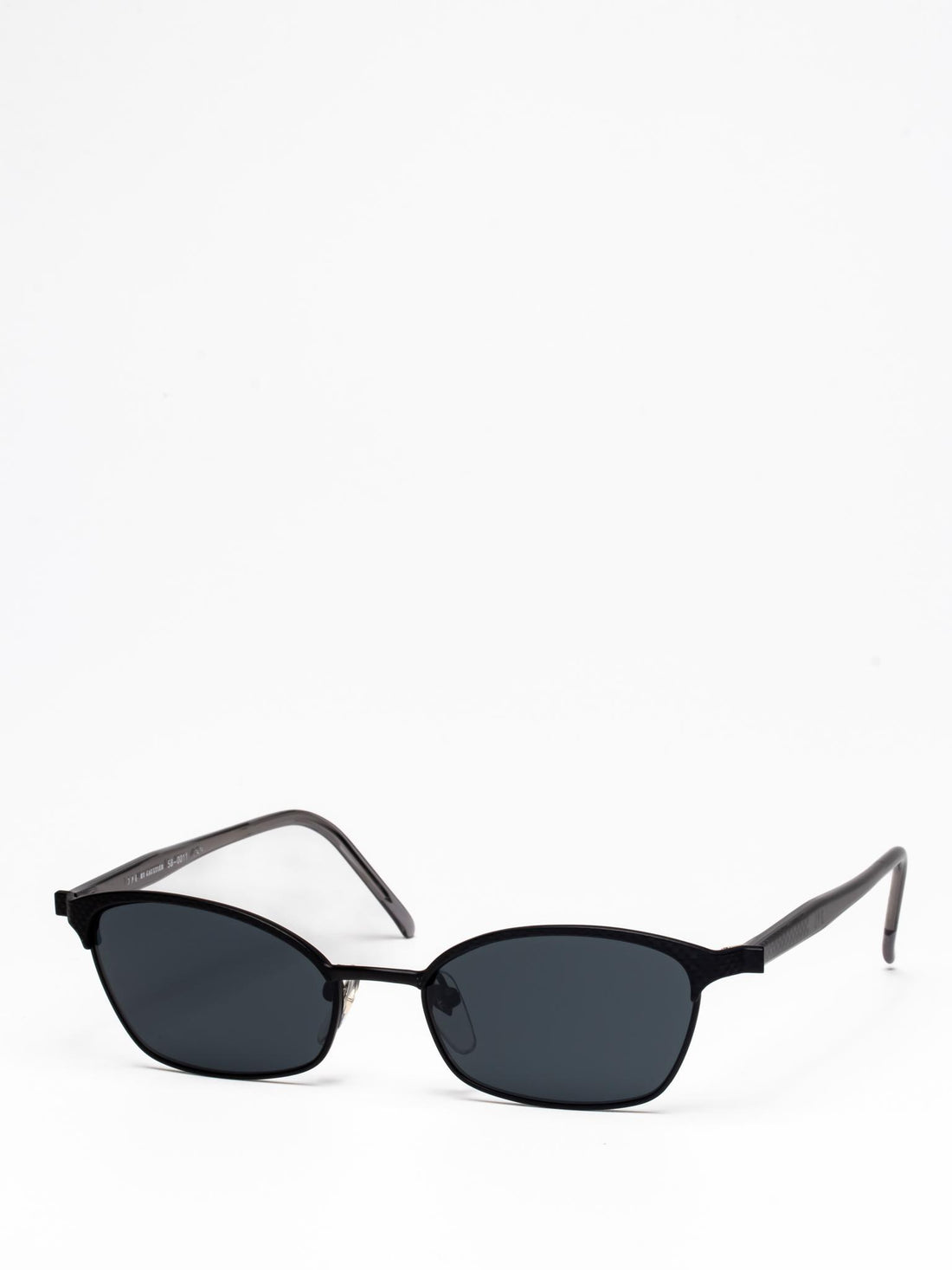 58-0011 BLACK