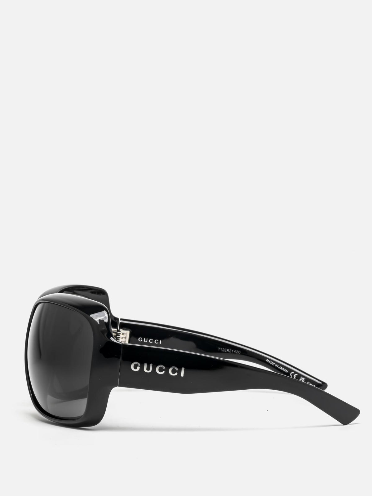 GG2176S 001