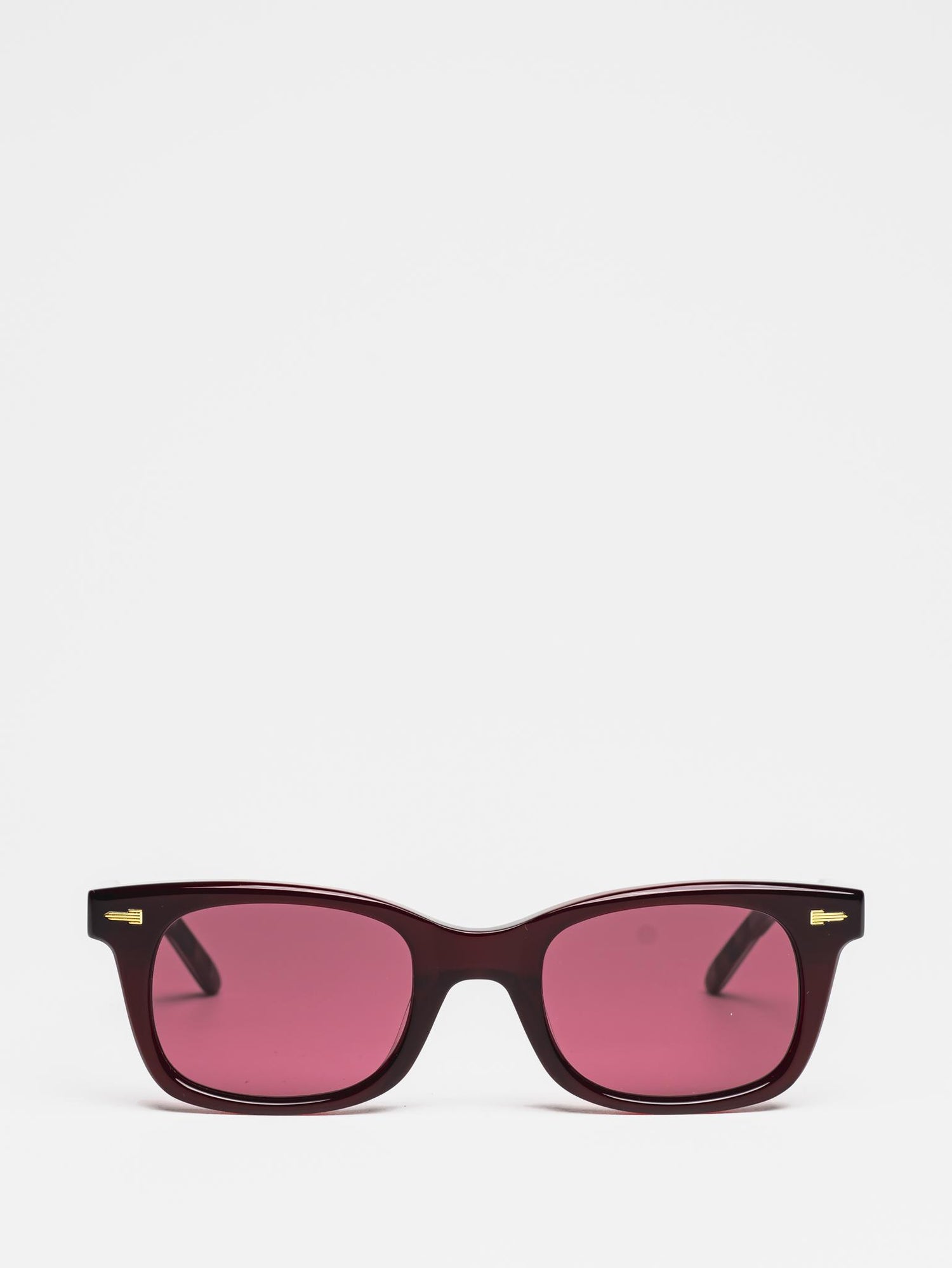 TUTTLE | BURGUNDY