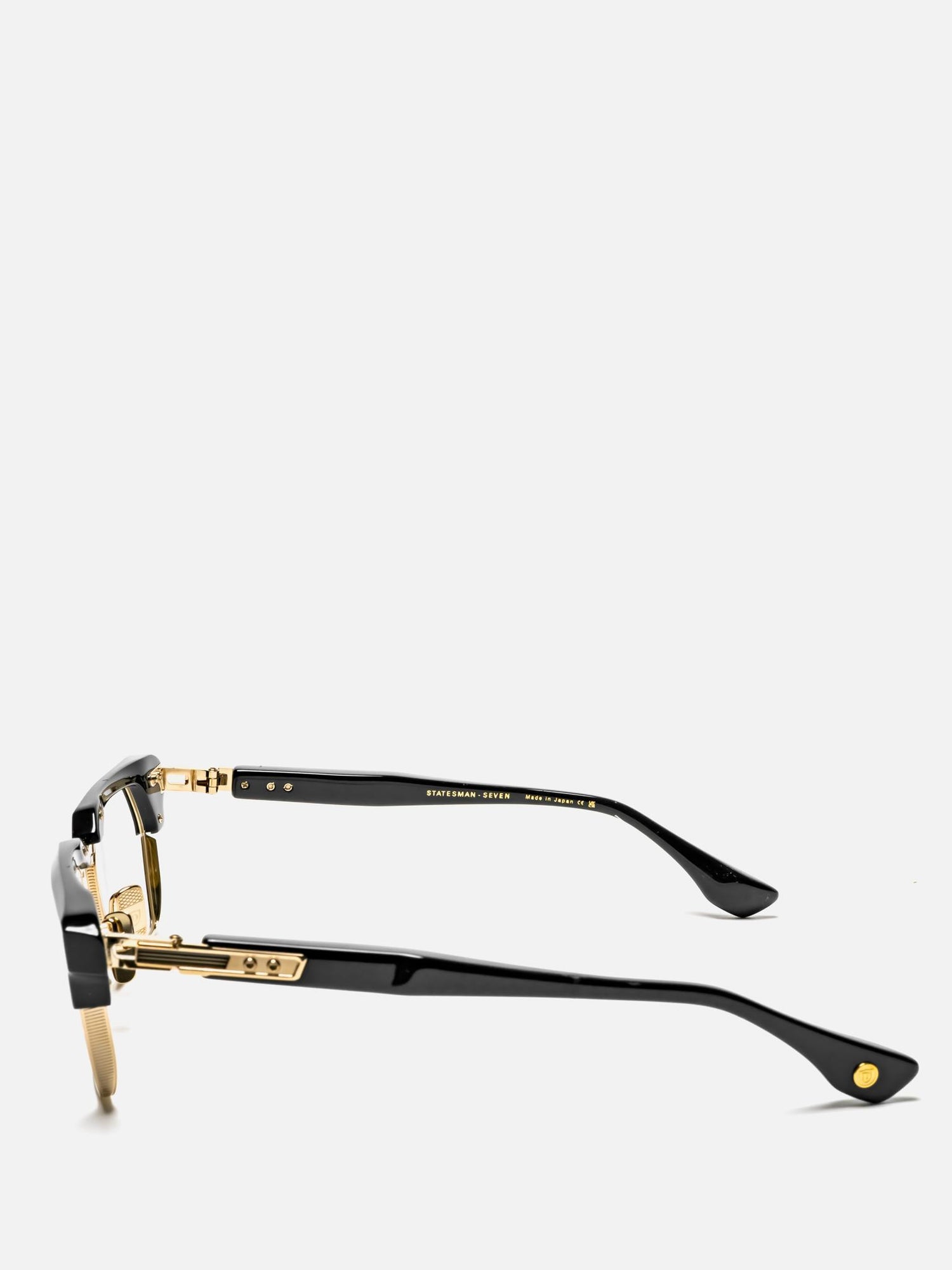STATESMEN SEVEN DTX443-A-01