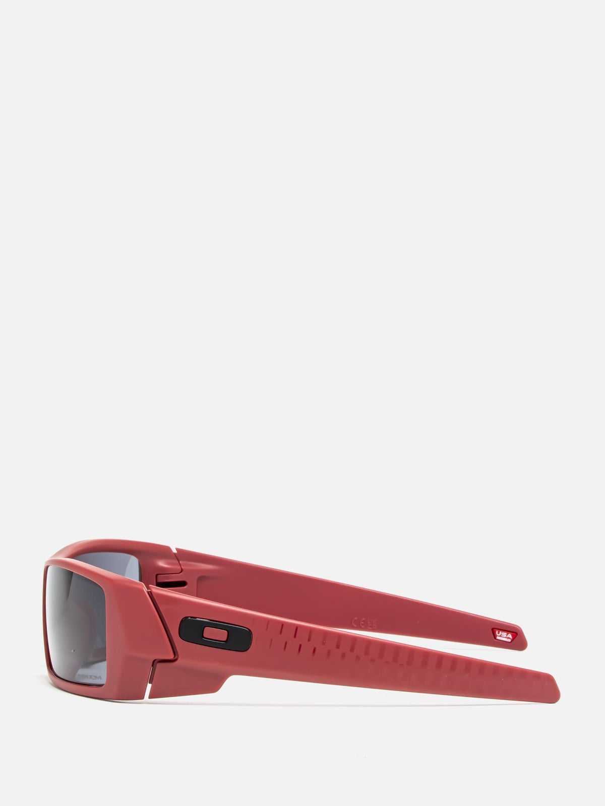 GASCAN MATTE IRON RED RECTANGULAR SUNGLASSES