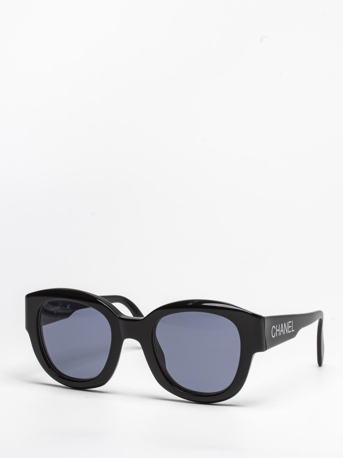 05247 94305 | ROUND SUNGLASSES