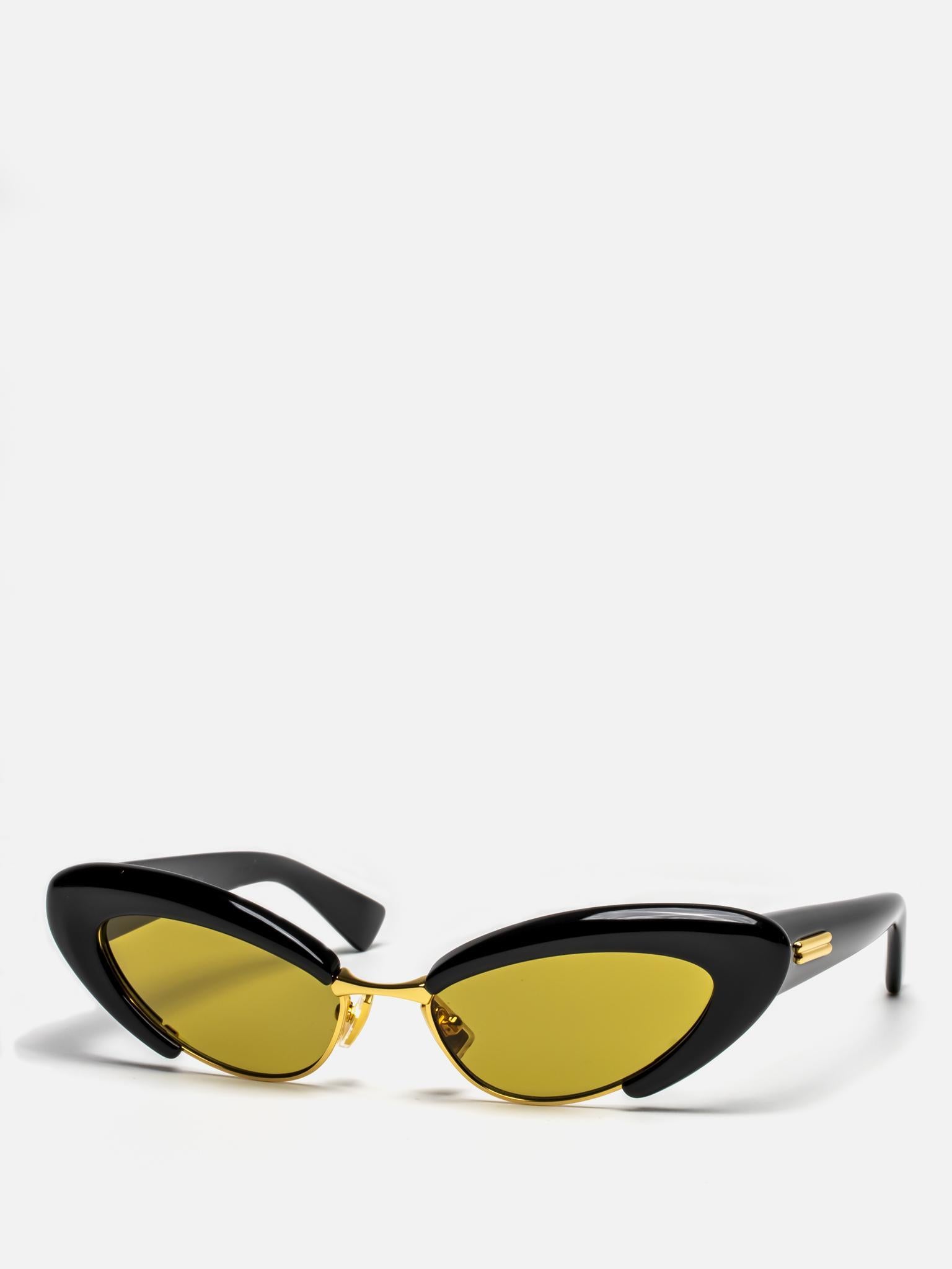 BV1387S 001 CAT EYE SUNGLASSES