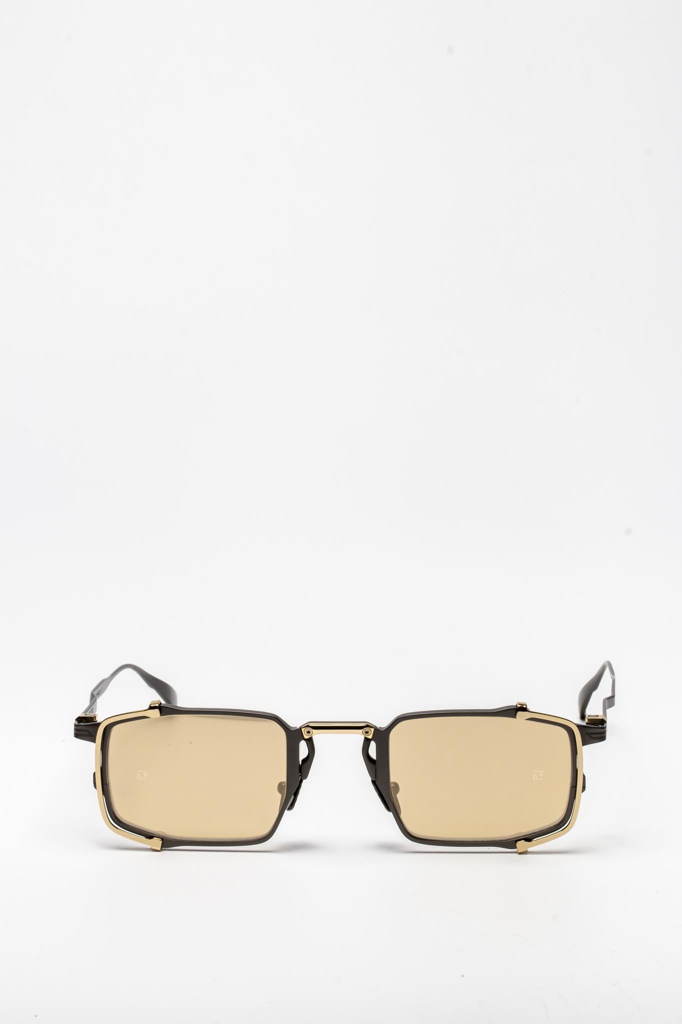 MOVITRA | TECTUM 02 | POLISHED LIGHT GOLD