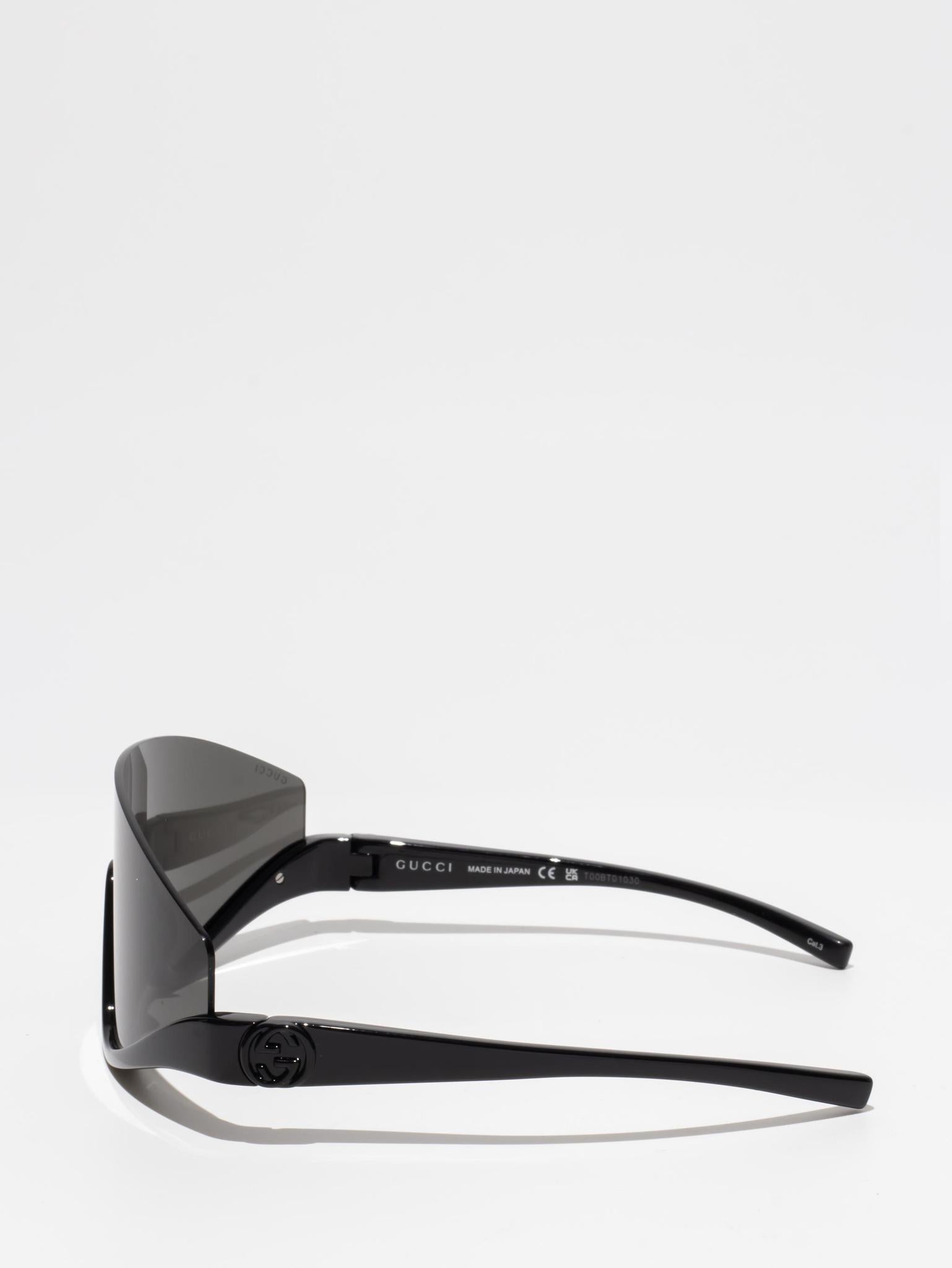 Gucci GG1650S 001 Black Sunglasses