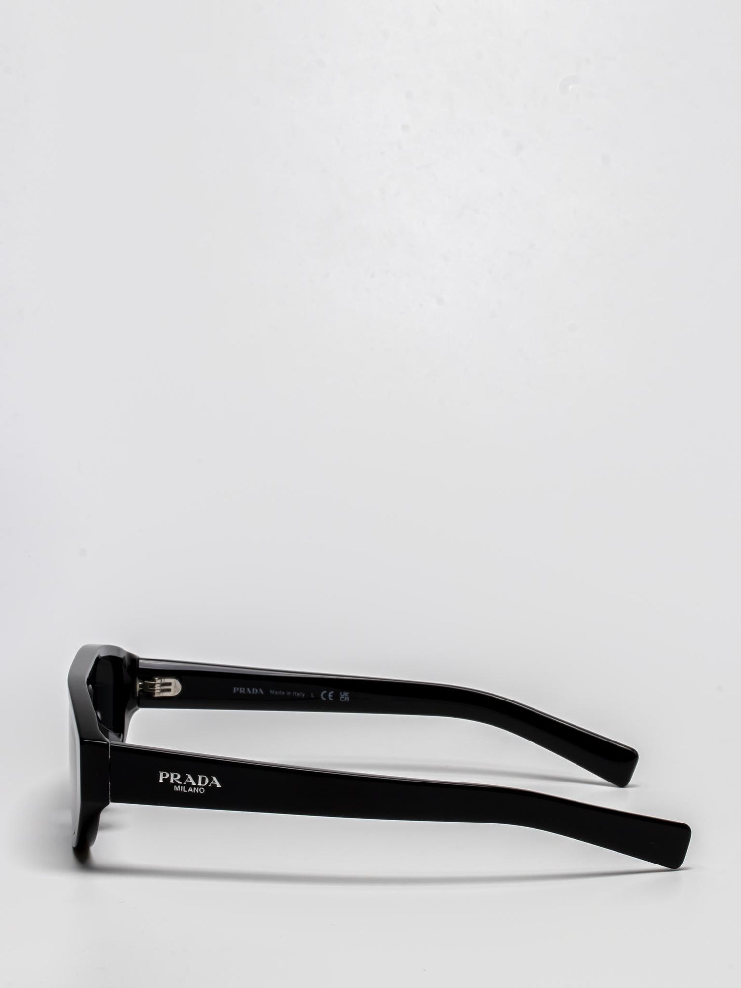 SPR C02-F | OVAL SUNGLASSES
