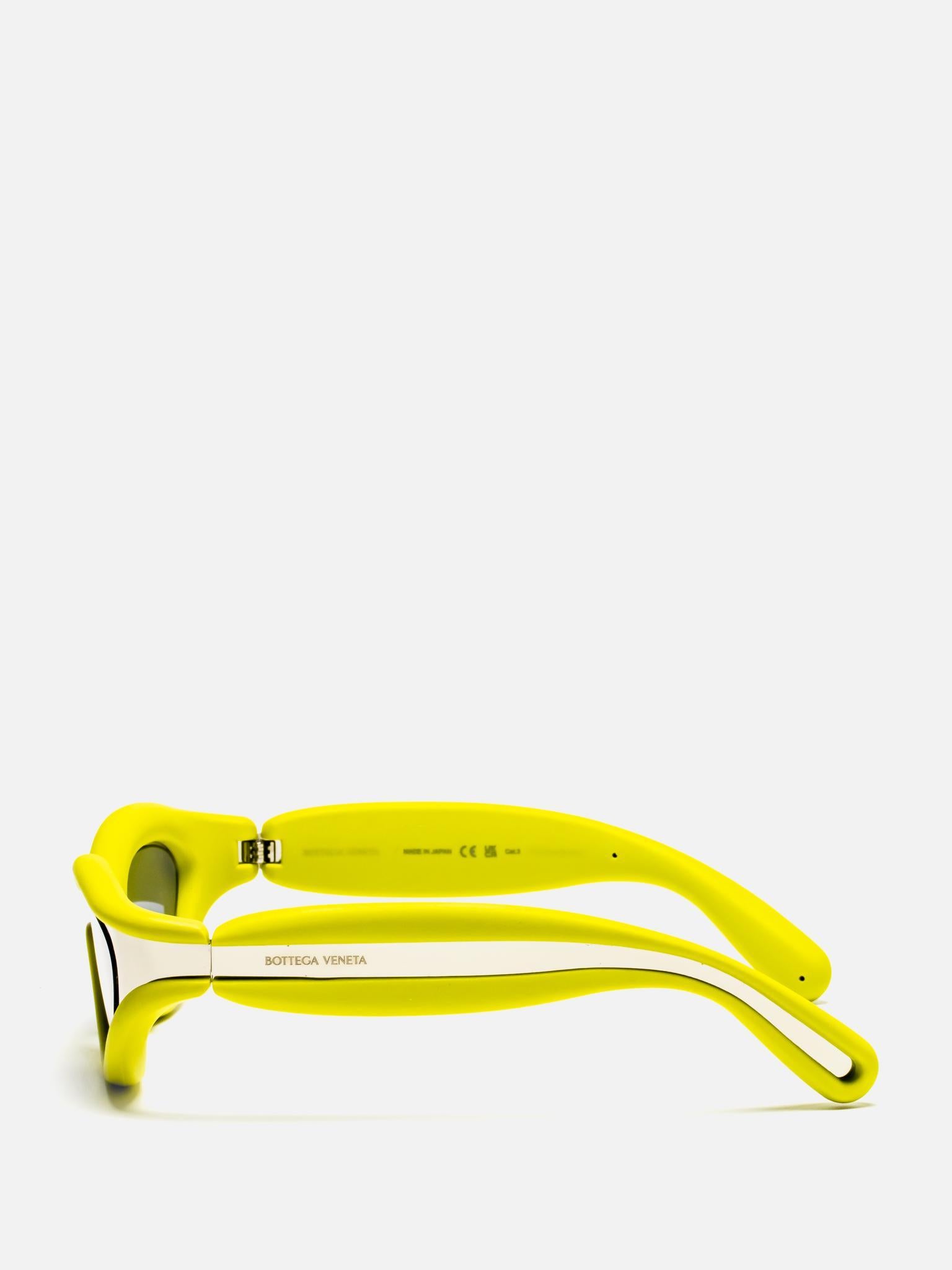 BV1211S 001 OVAL SUNGLASSES