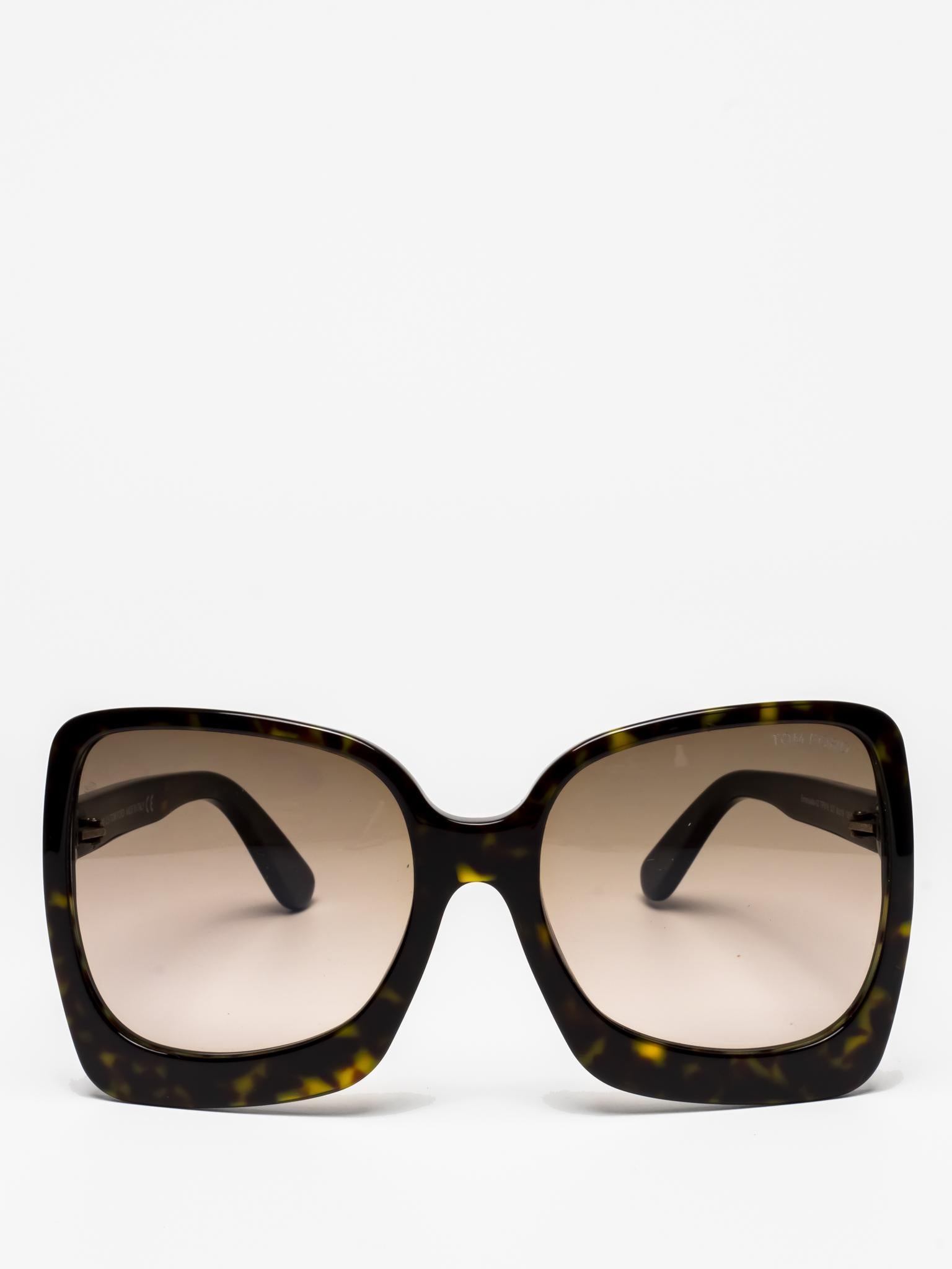 EMANUELLA-02 TF618 52T