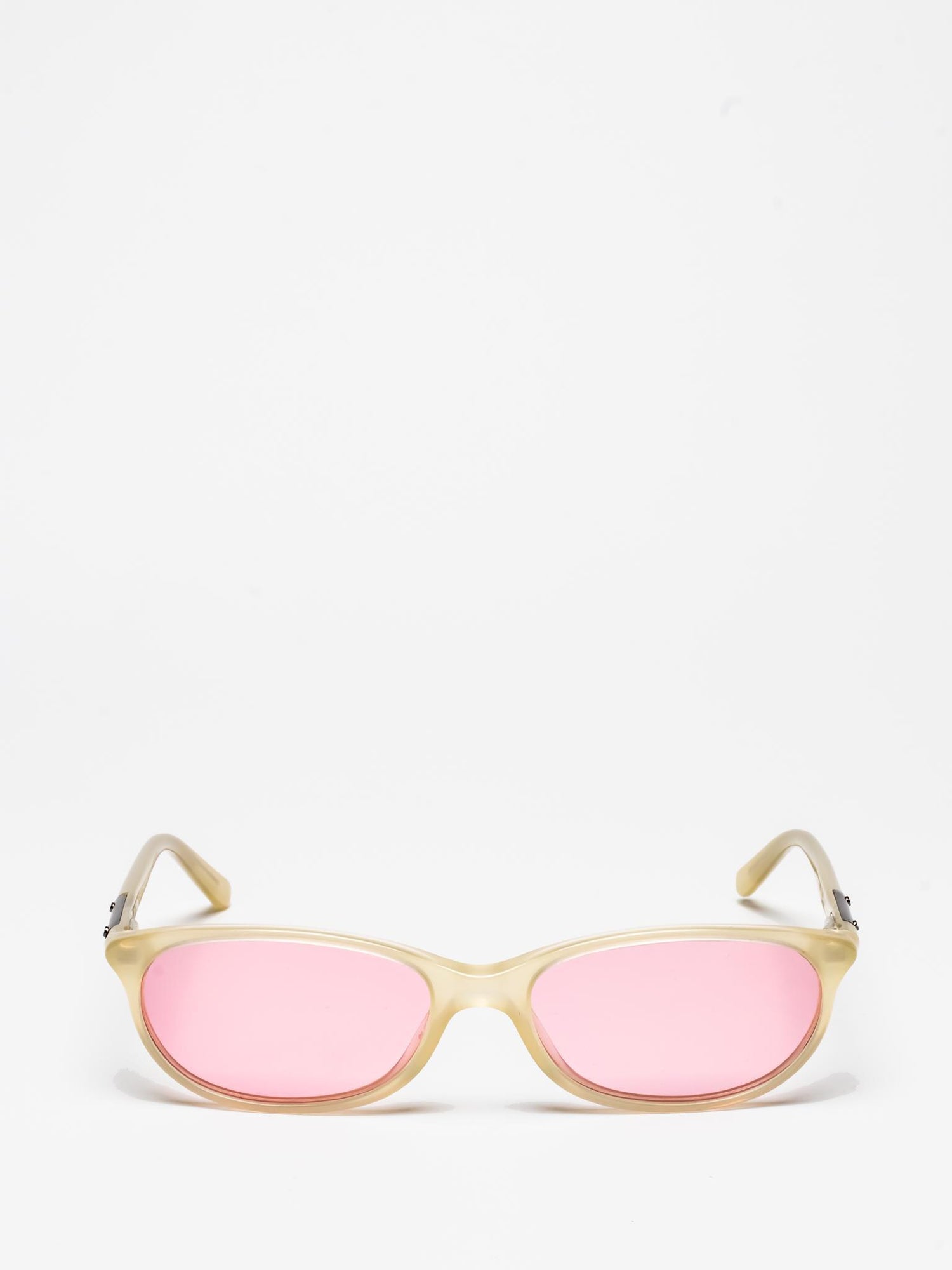 BURBERRY | B2097 3250 | PEARLESCENT CREAM